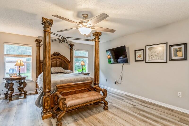 COUNTRYWOOD EST - Residential