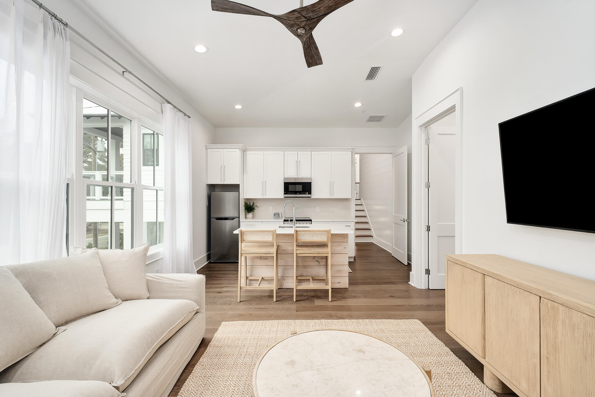 EASTERN LAKE S/D - Residential