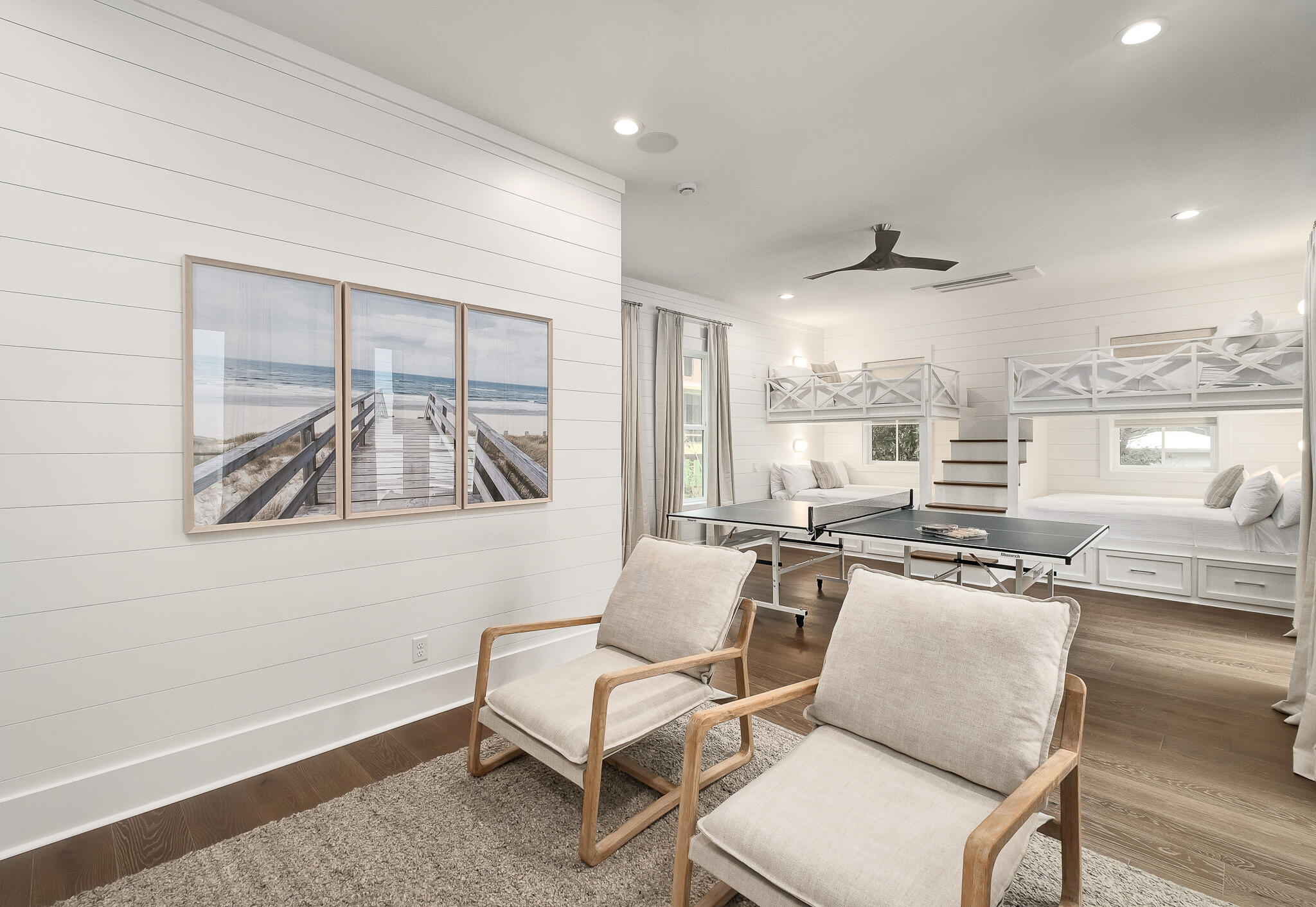 EASTERN LAKE S/D - Residential