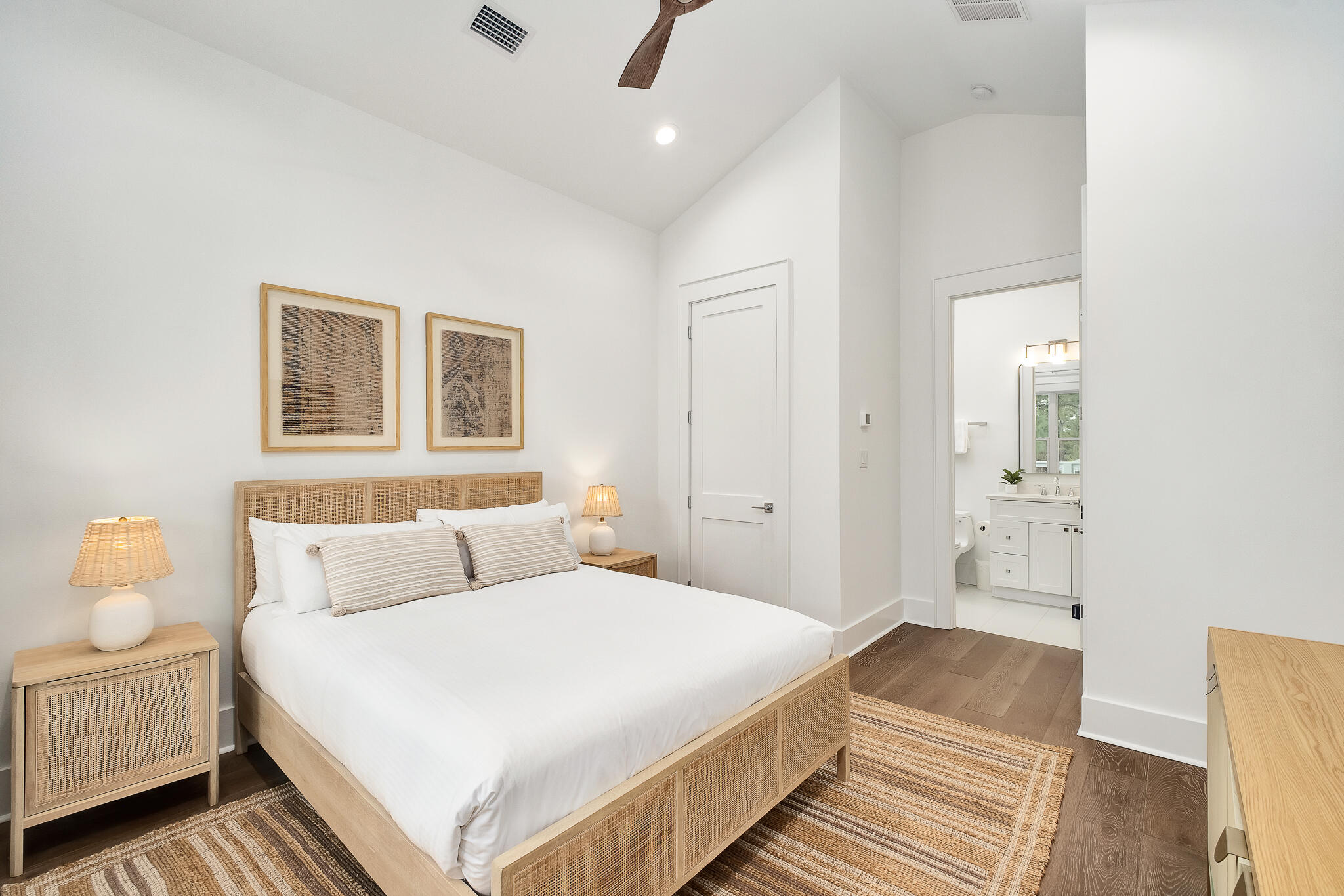 EASTERN LAKE S/D - Residential