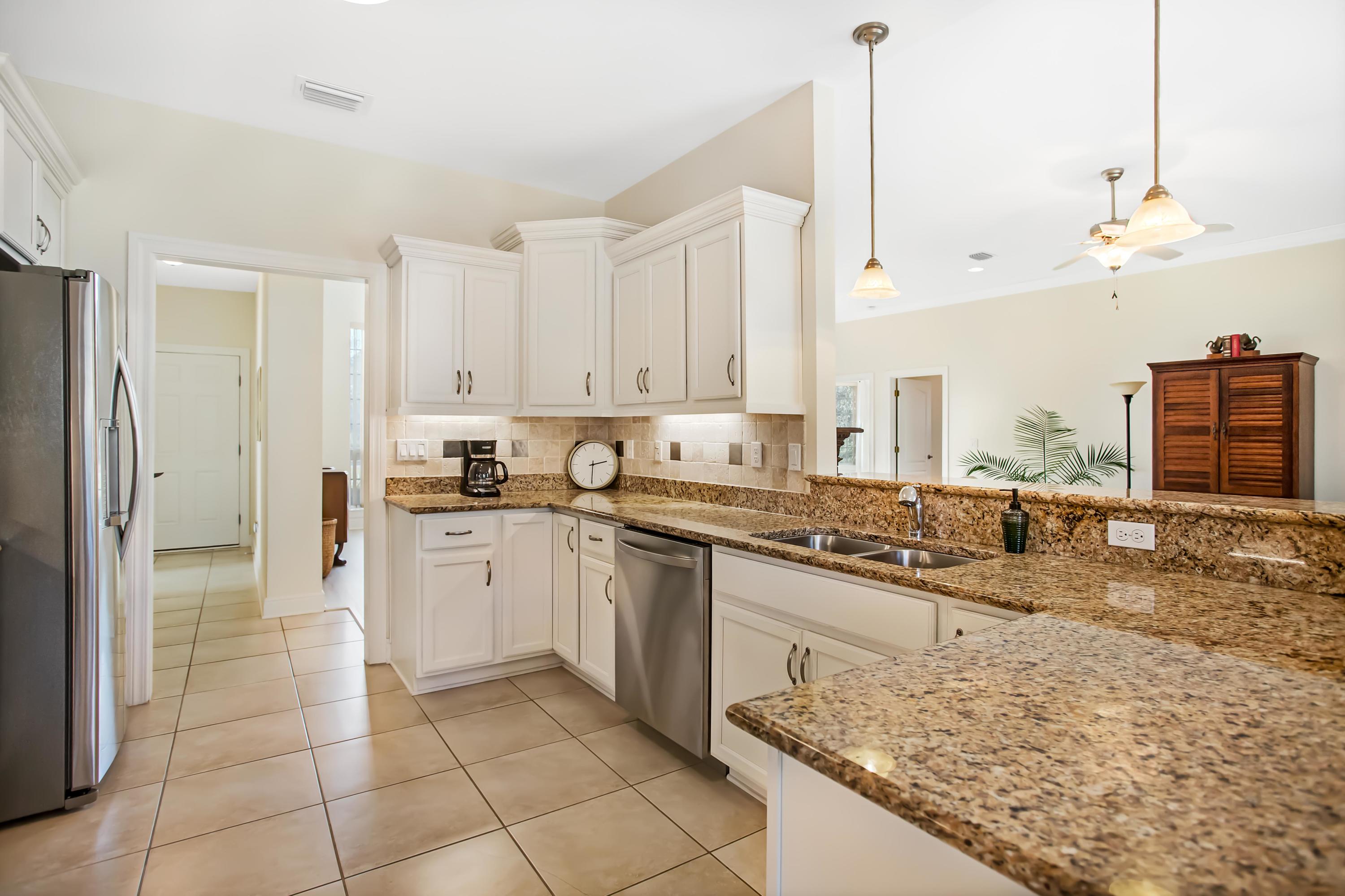 COSTA VERDE - Residential