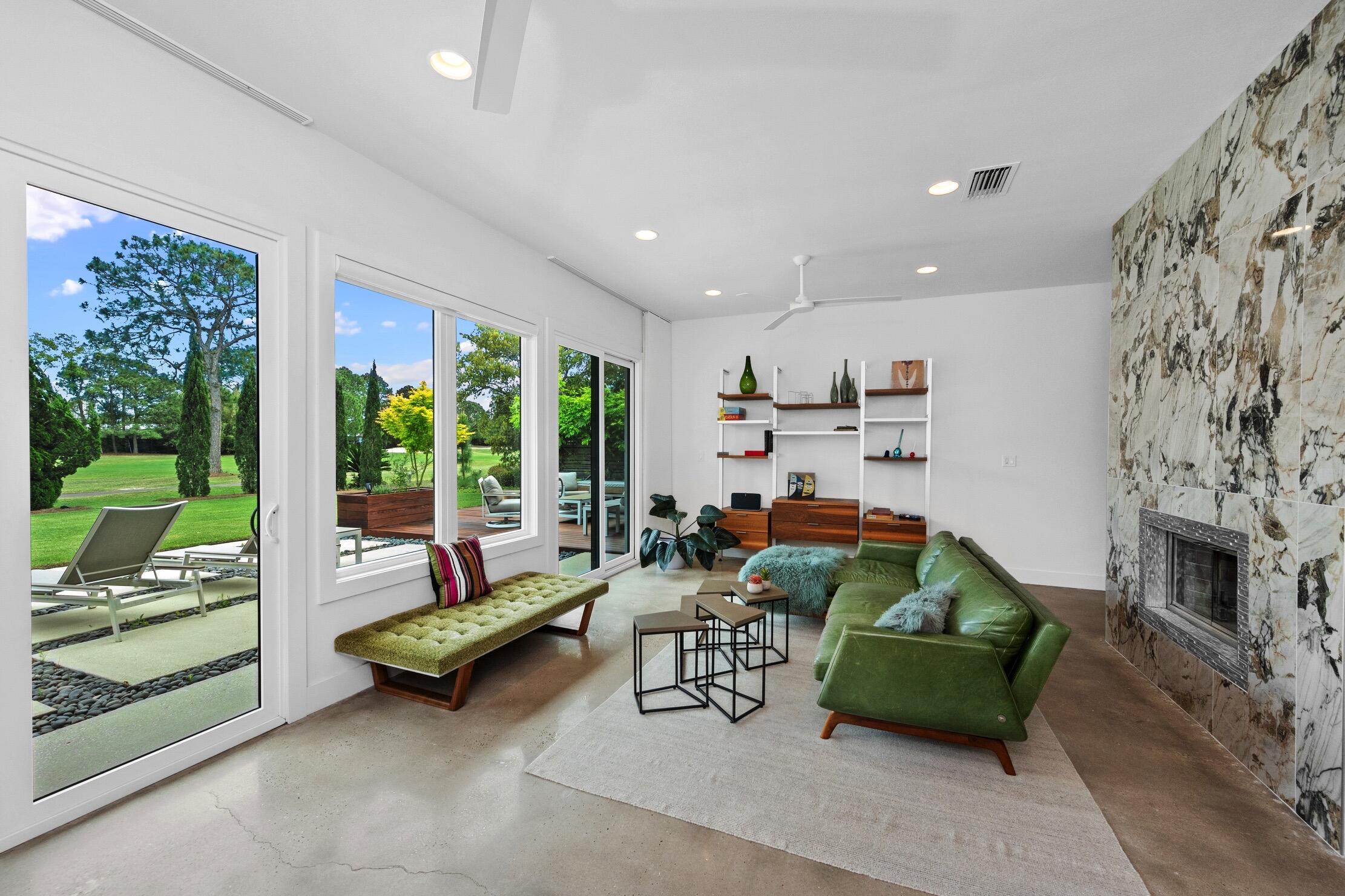 GOLF VIEW - Residential