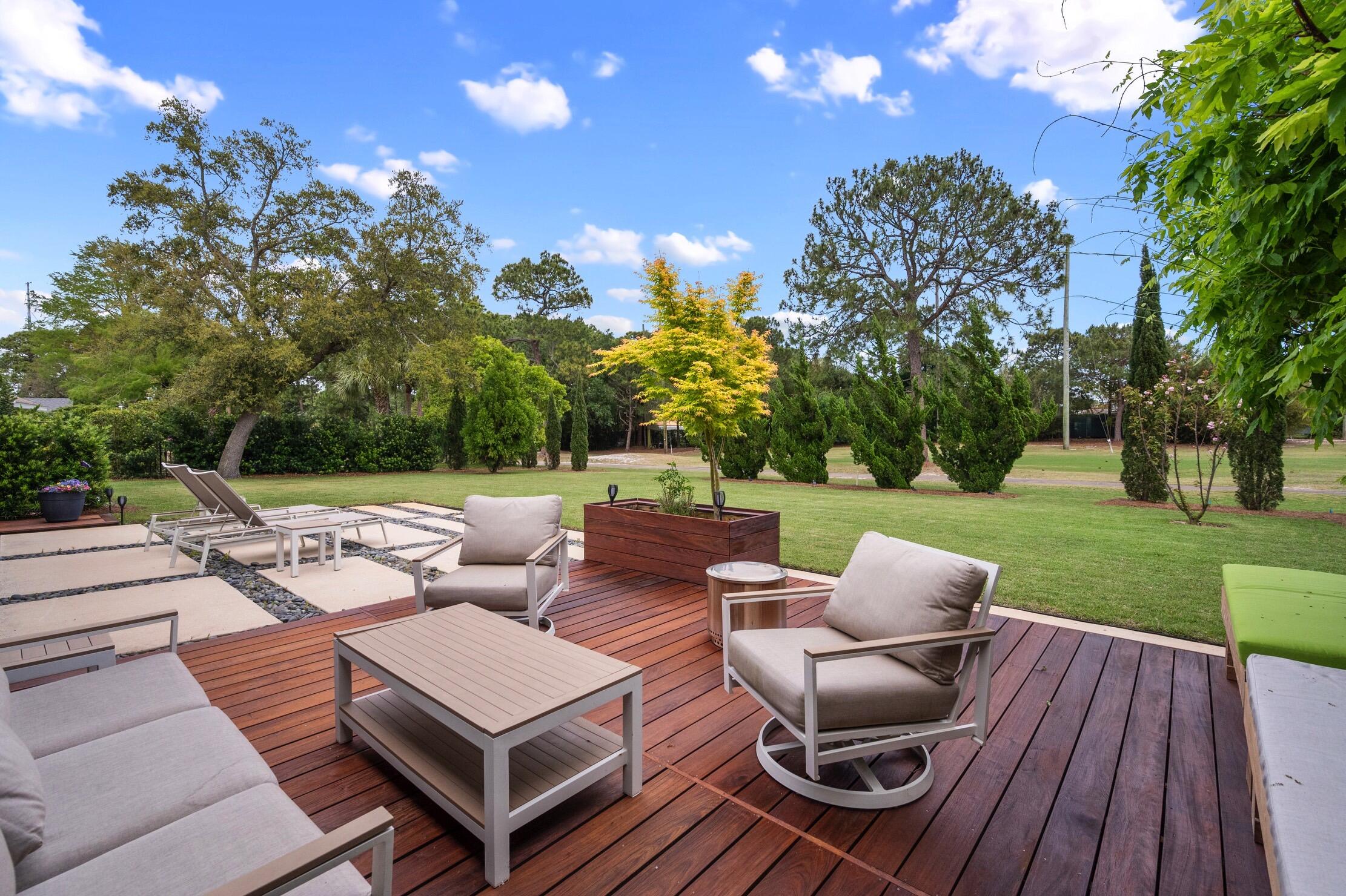 GOLF VIEW - Residential