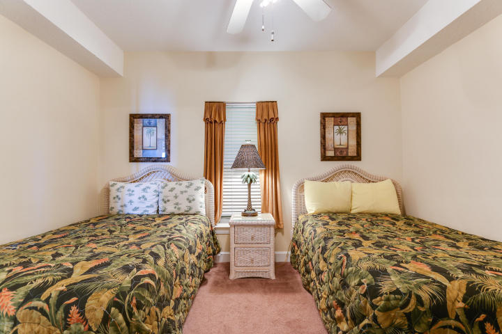 EMERALD ISLE - Residential