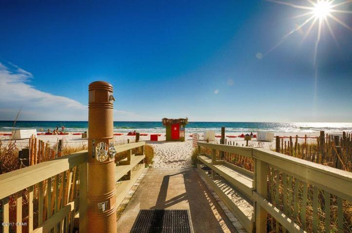 EMERALD ISLE - Residential