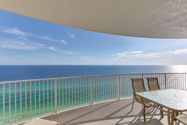 EMERALD ISLE - Residential