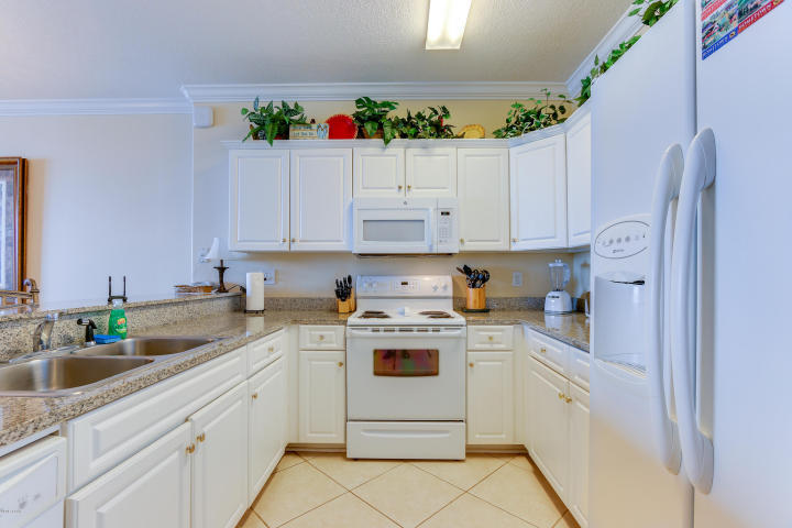 EMERALD ISLE - Residential