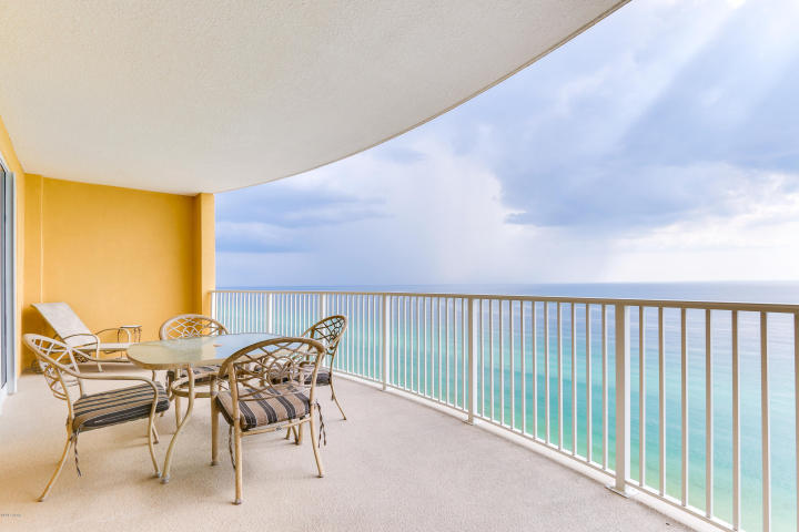 EMERALD ISLE - Residential