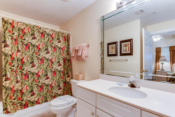 EMERALD ISLE - Residential