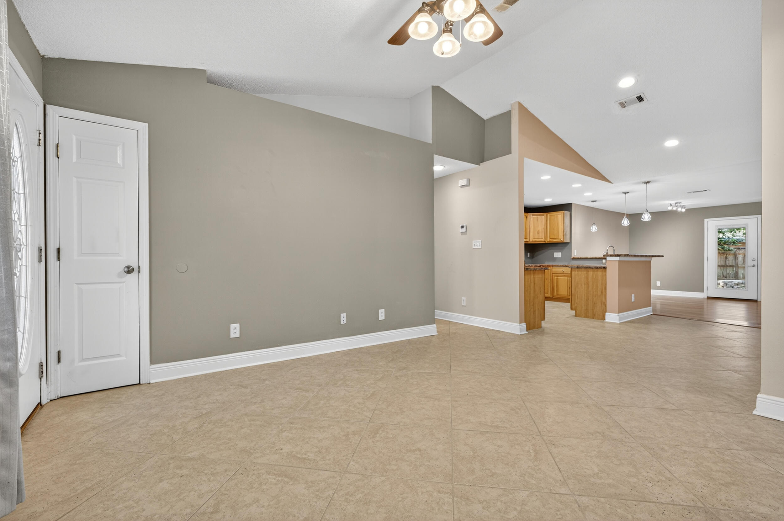 ROSEMONT - Residential