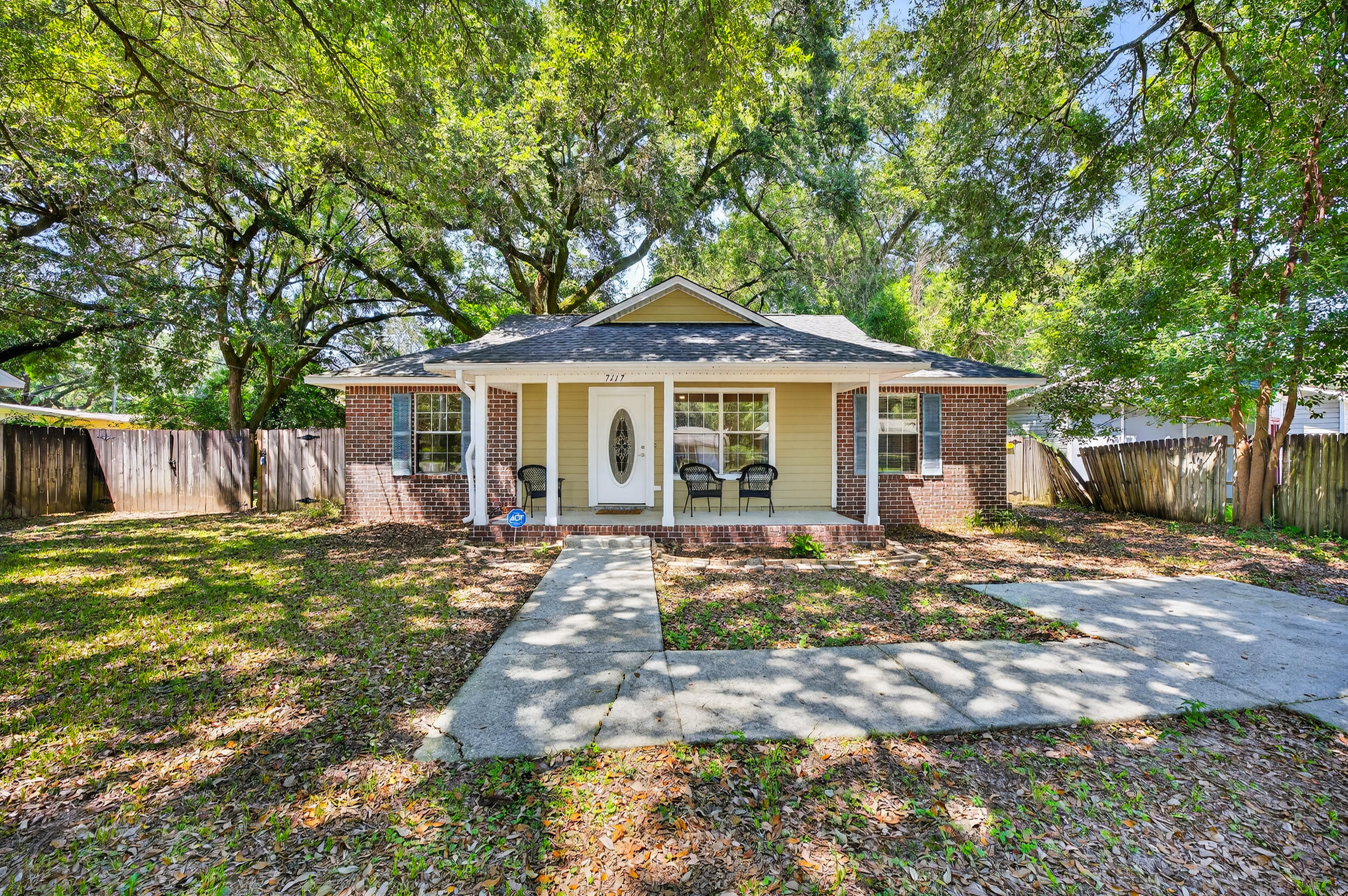 ROSEMONT - Residential
