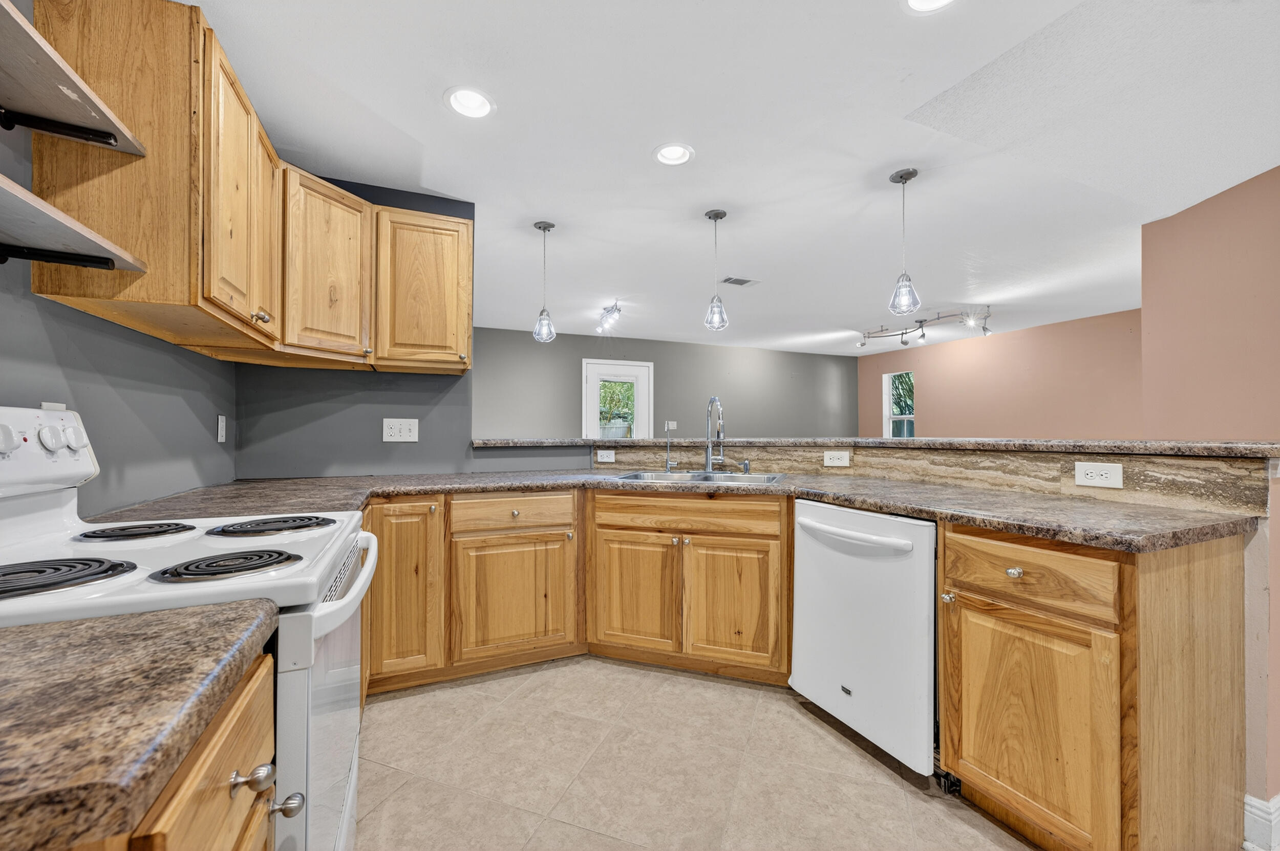 ROSEMONT - Residential