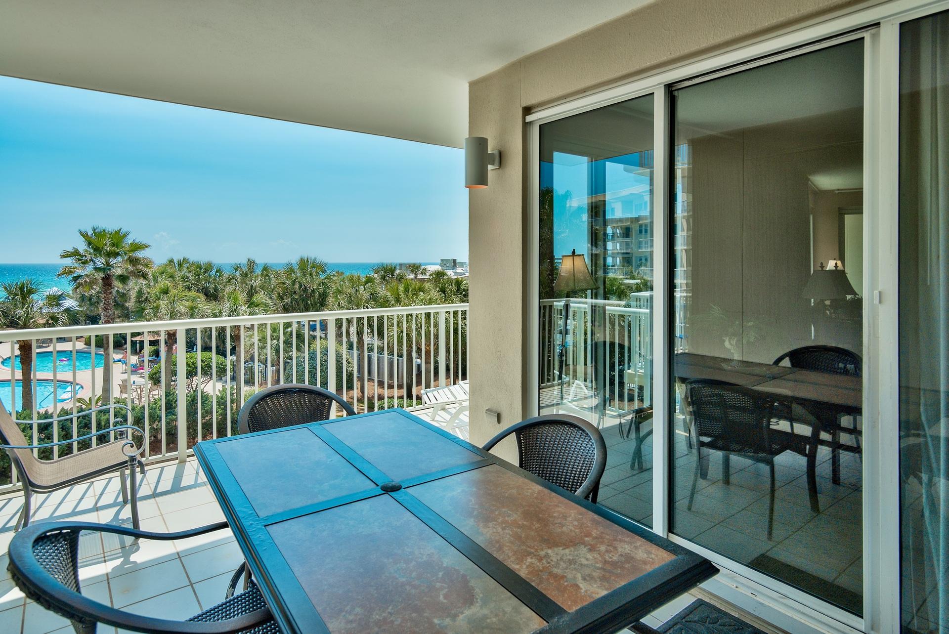 CRESCENT AT MIRAMAR BEACH THE - Residential