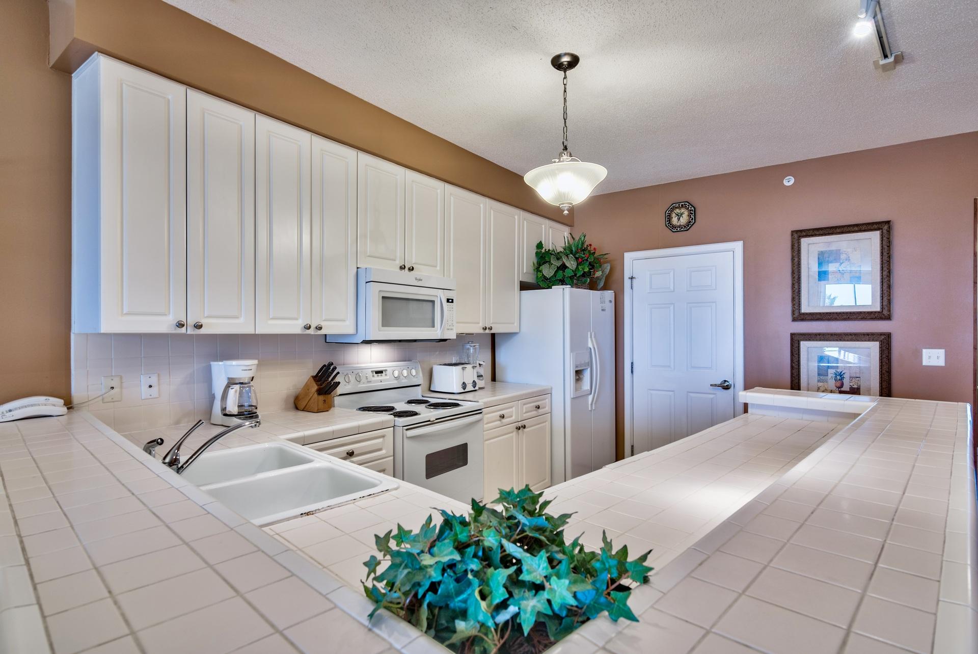 CRESCENT AT MIRAMAR BEACH THE - Residential