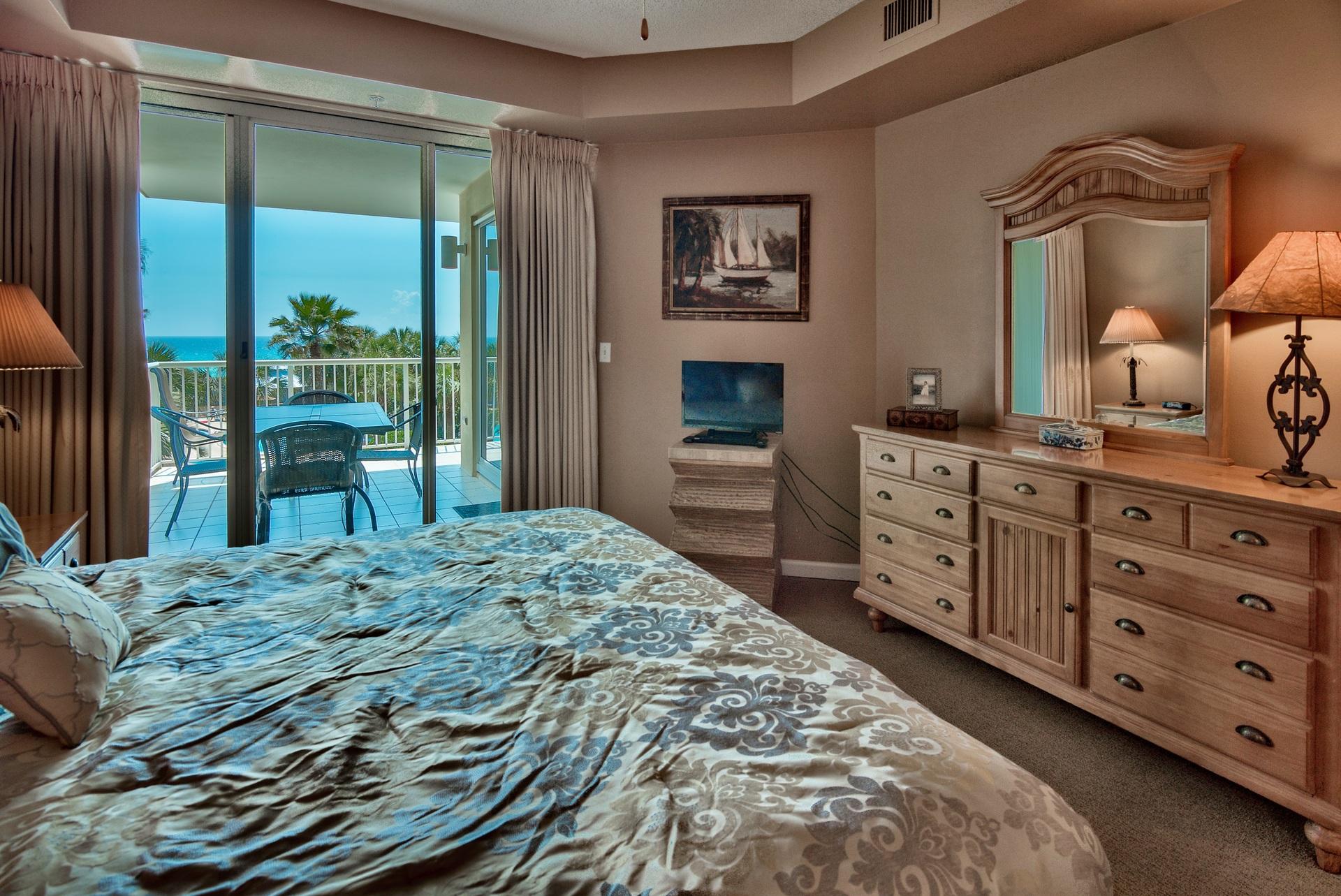 CRESCENT AT MIRAMAR BEACH THE - Residential