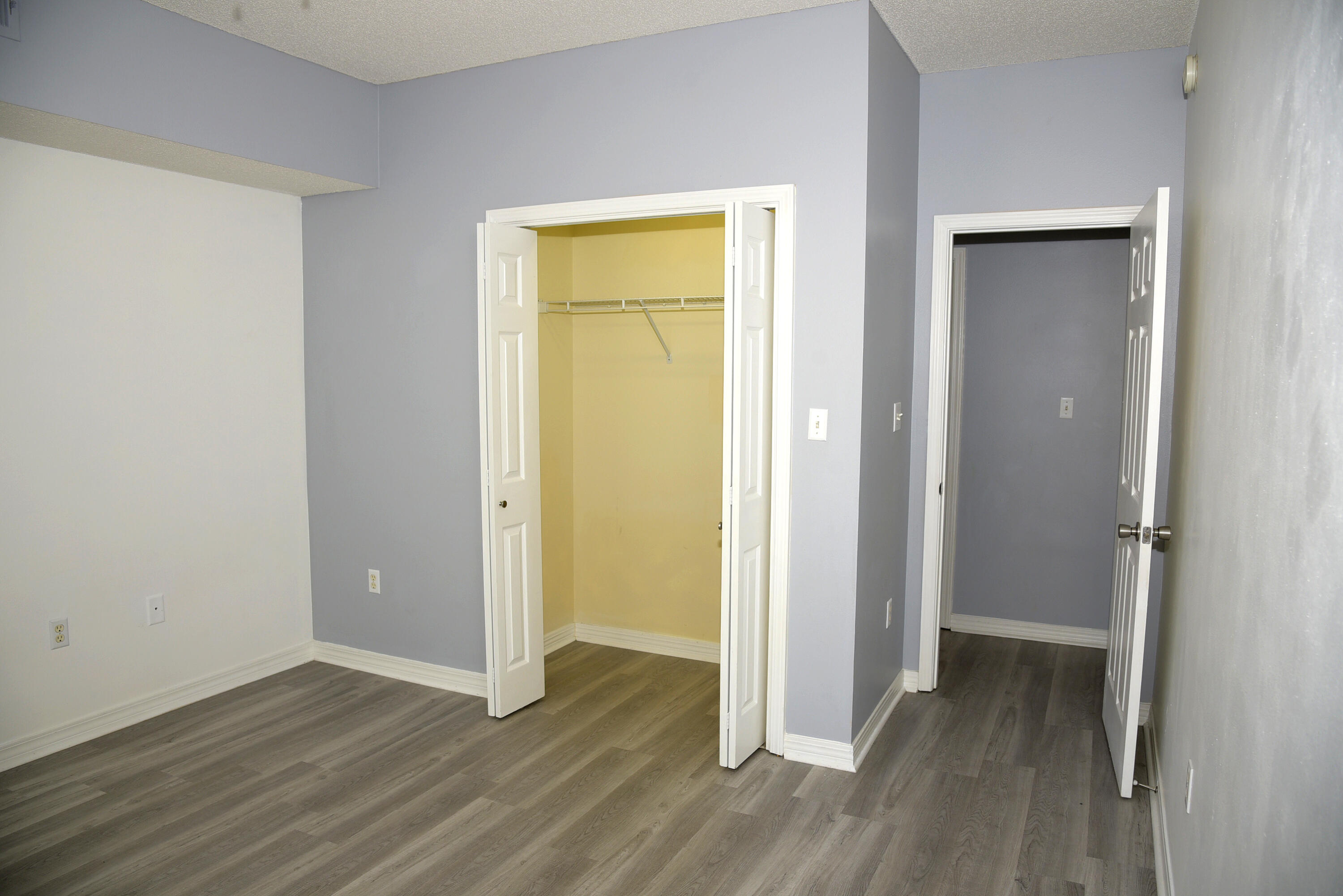 THE OAKS AT NICEVILLE - Residential Lease