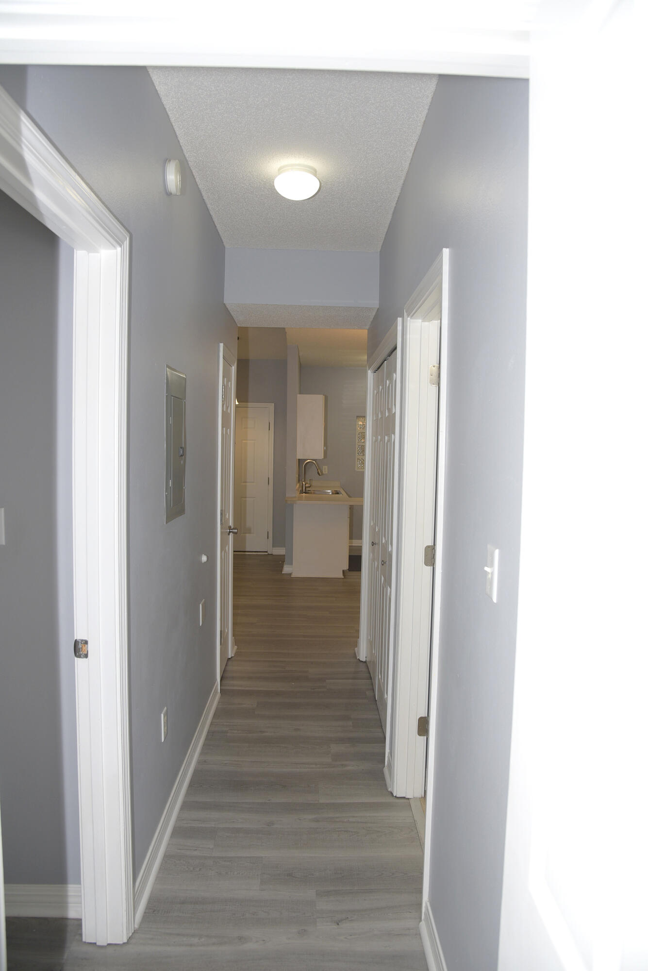 THE OAKS AT NICEVILLE - Residential Lease