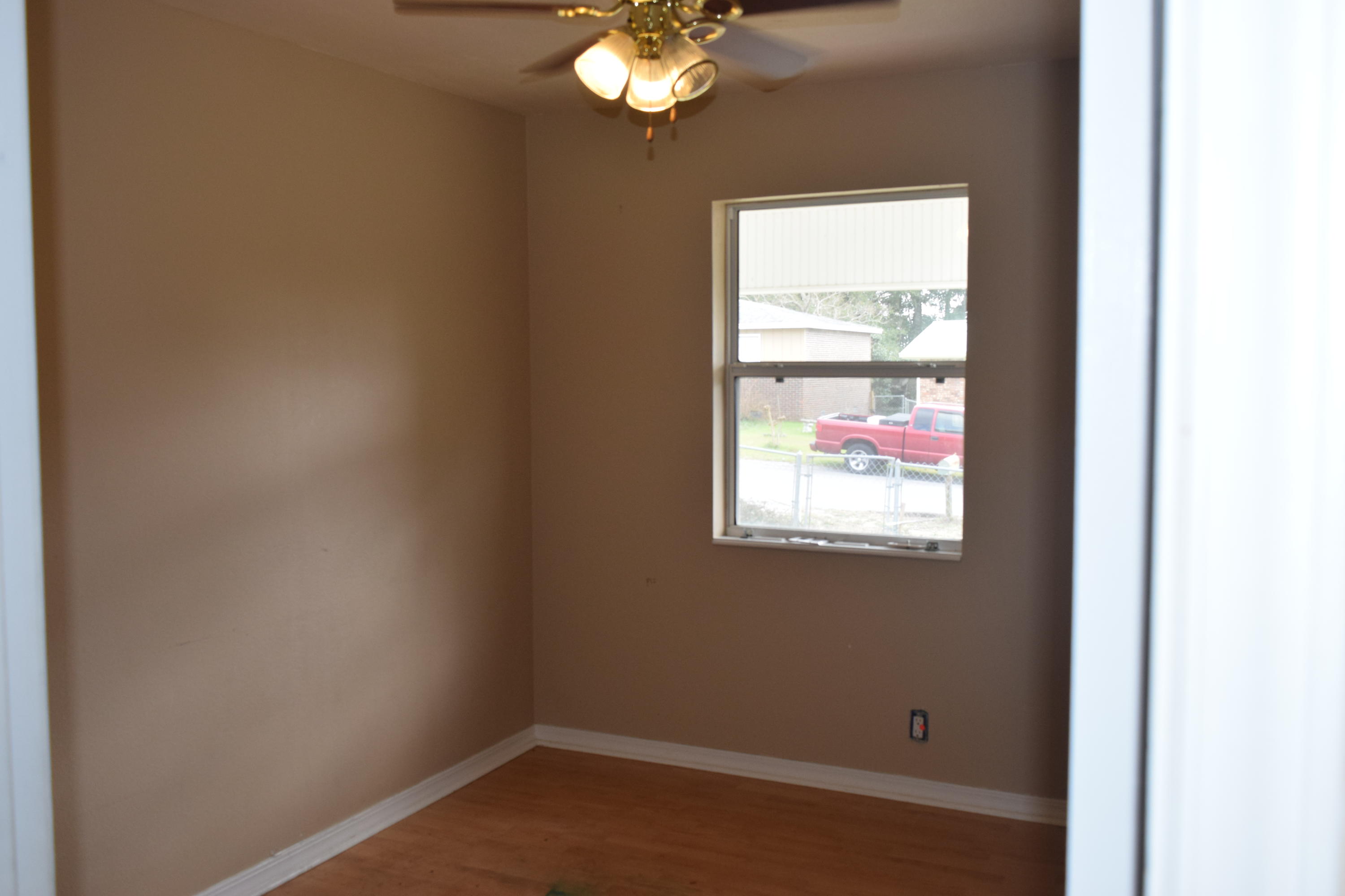 FLORIDA HEIGHTS - Residential