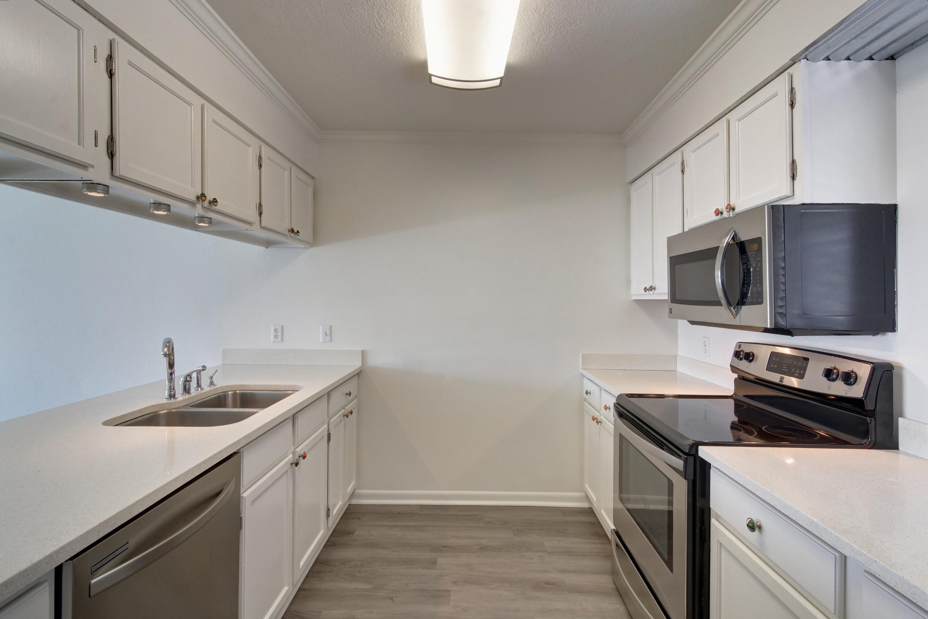 BEACHFRONT T/H - Residential