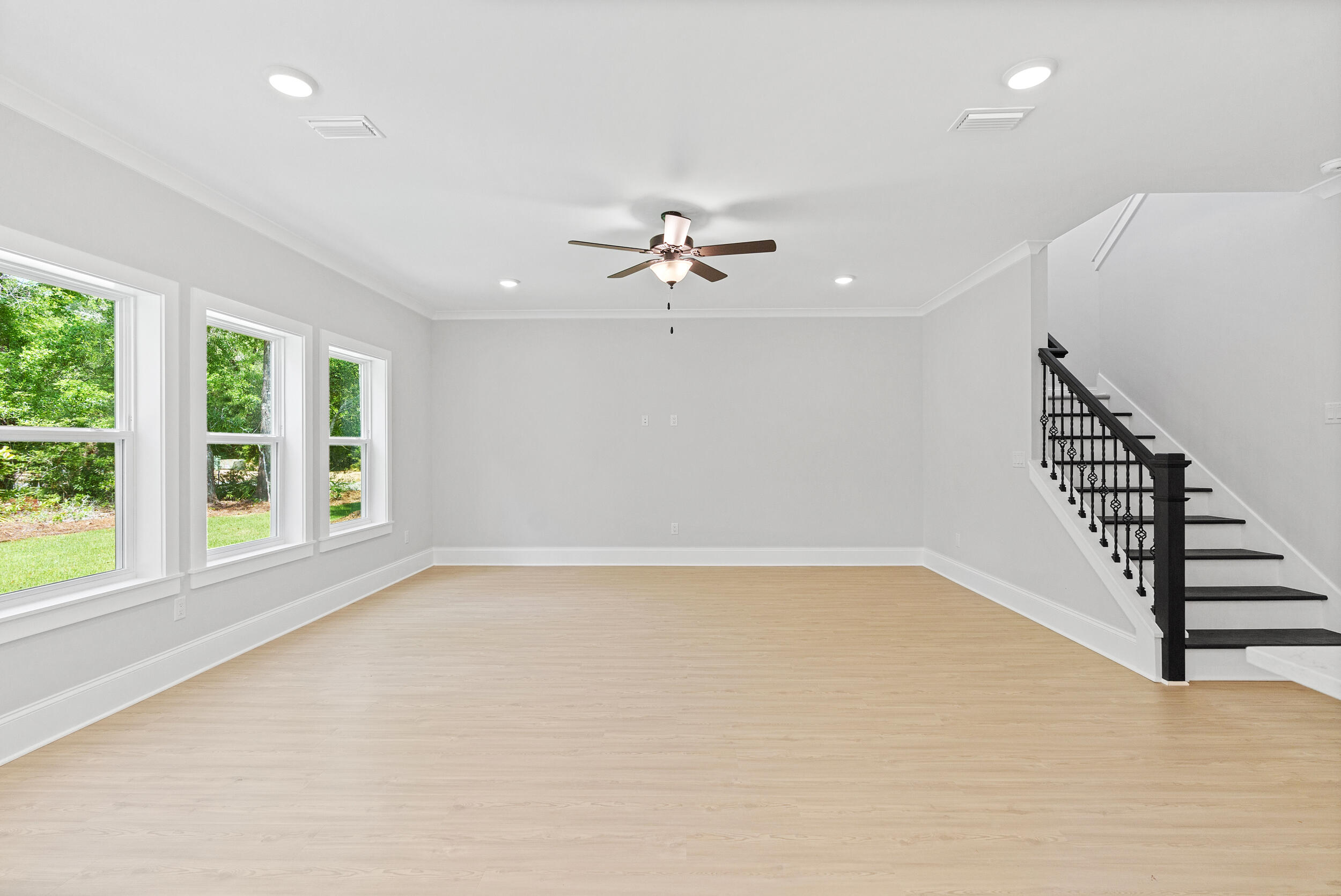 MAGNOLIA BAY ESTATES - Residential