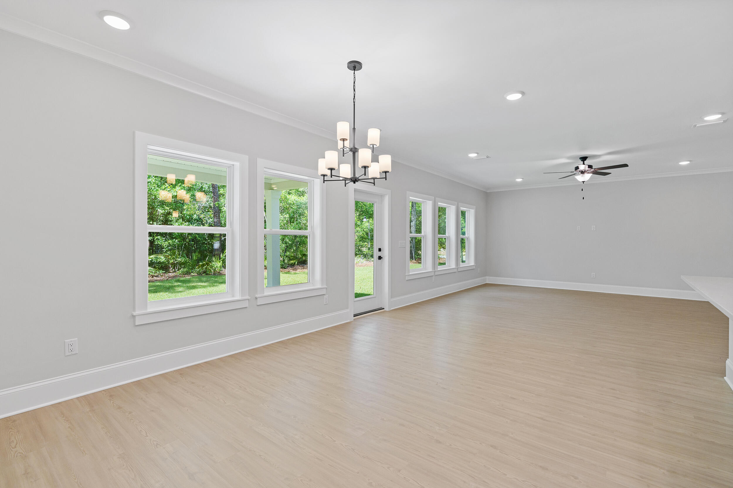 MAGNOLIA BAY ESTATES - Residential