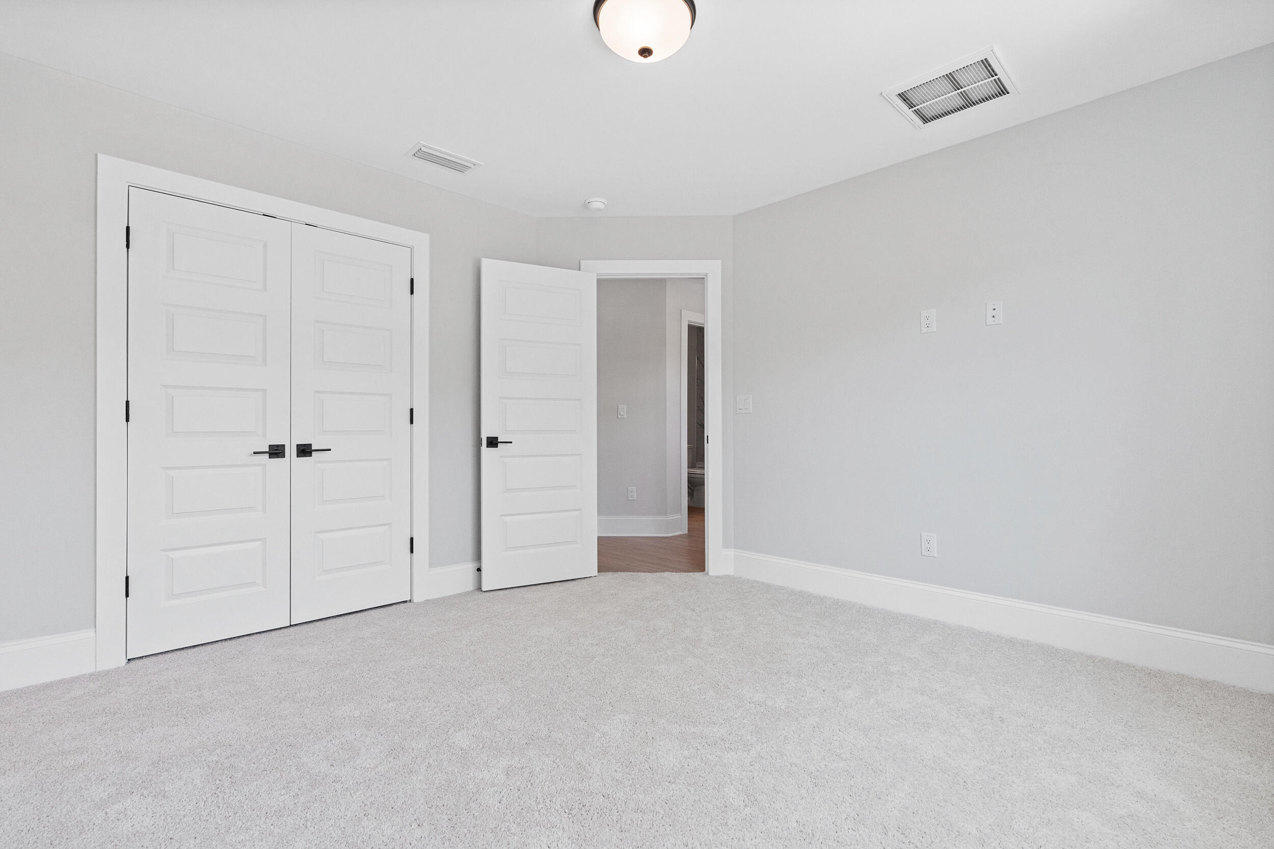 MAGNOLIA BAY ESTATES - Residential