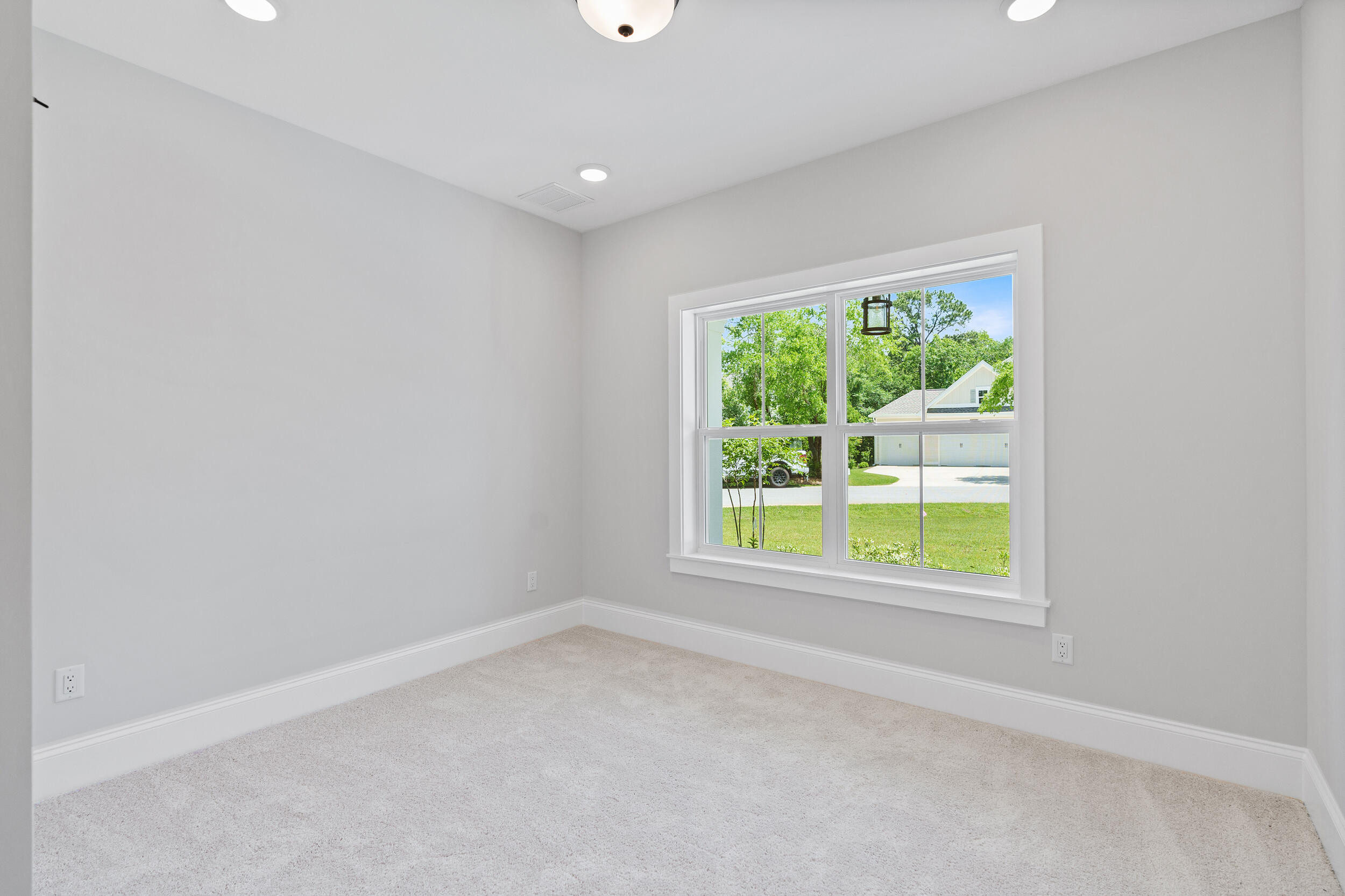 MAGNOLIA BAY ESTATES - Residential