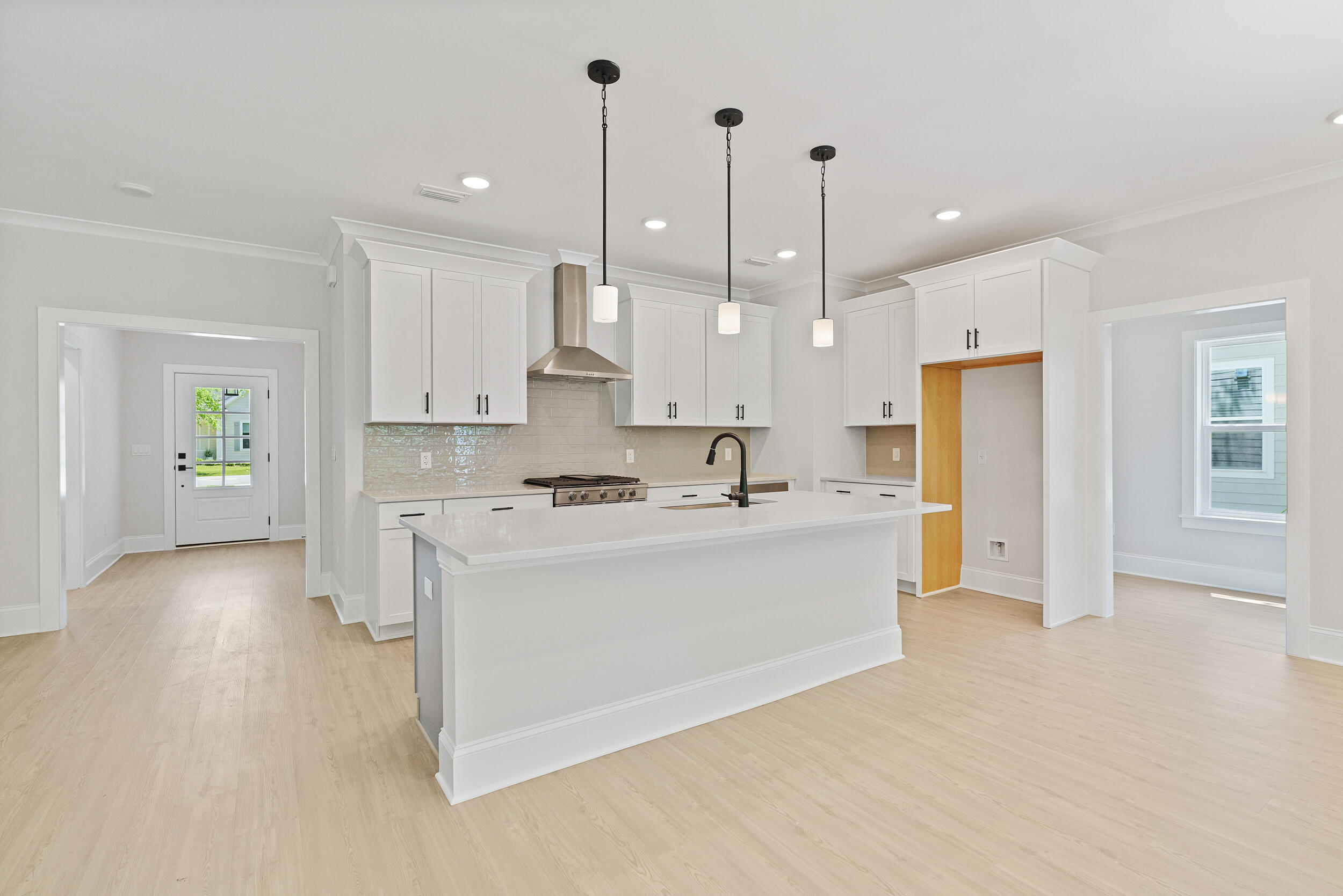 MAGNOLIA BAY ESTATES - Residential