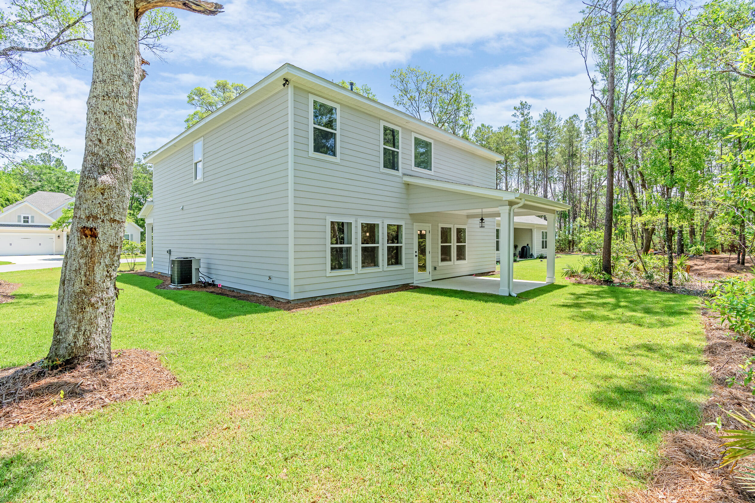 MAGNOLIA BAY ESTATES - Residential