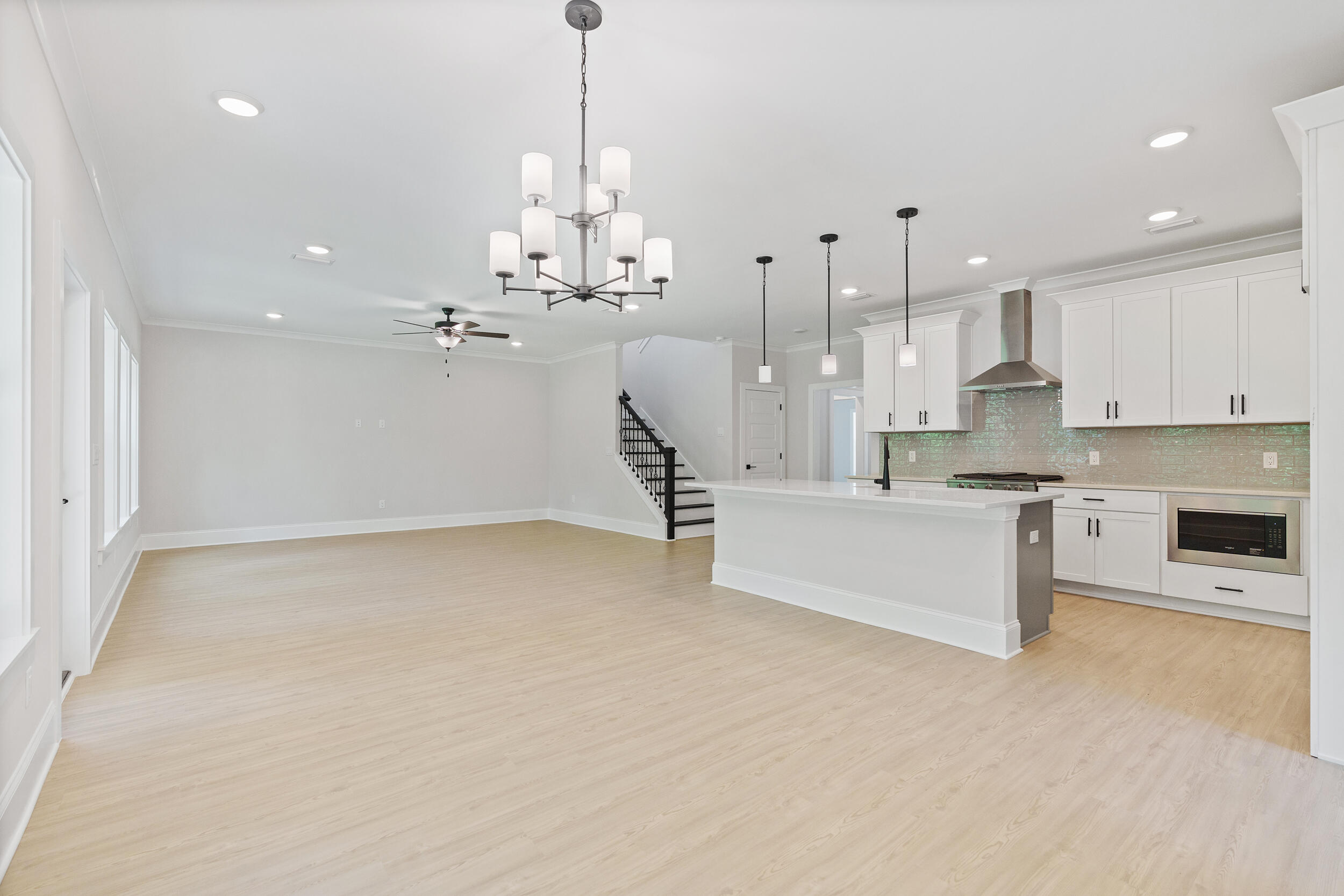 MAGNOLIA BAY ESTATES - Residential