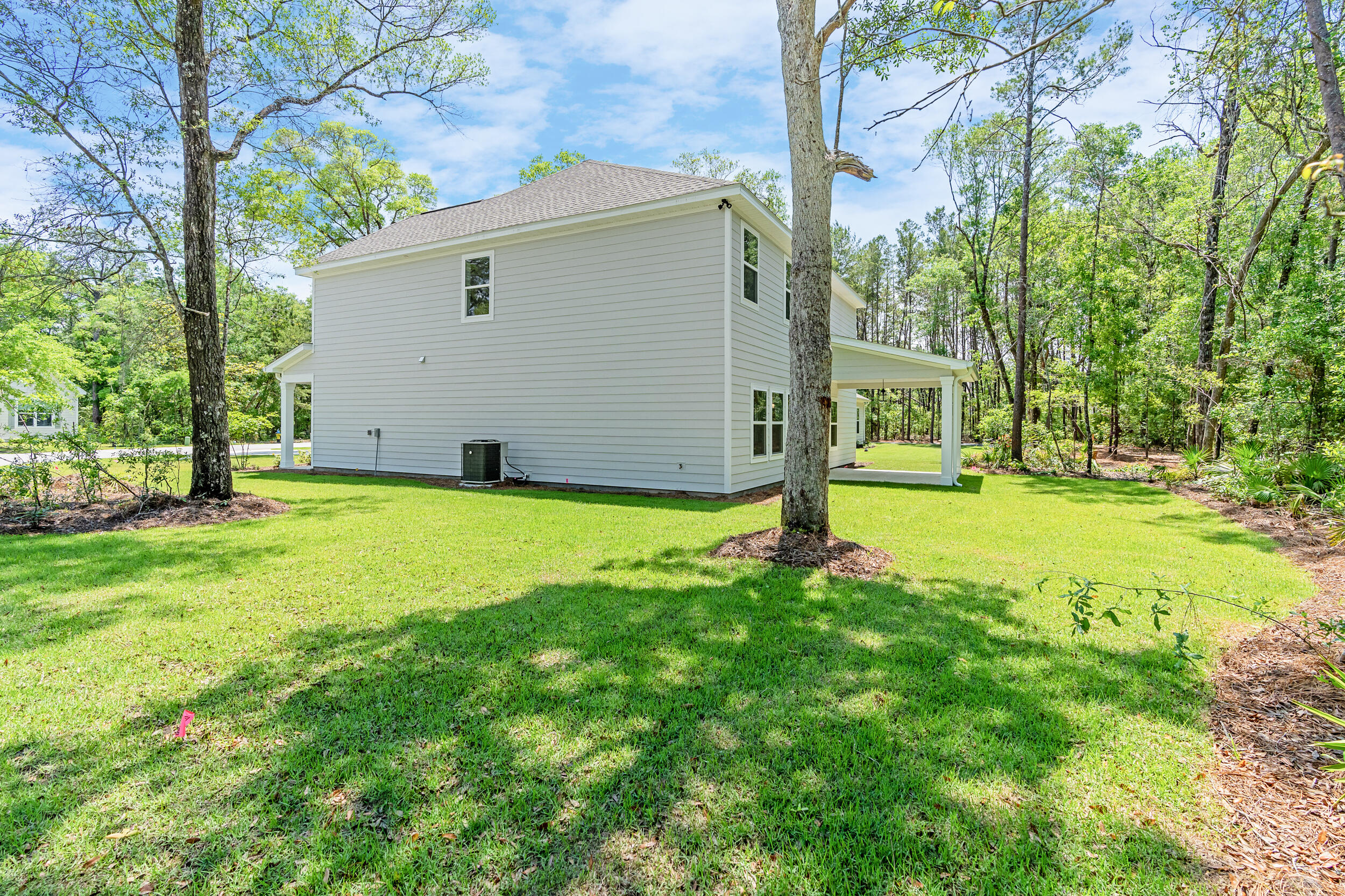 MAGNOLIA BAY ESTATES - Residential