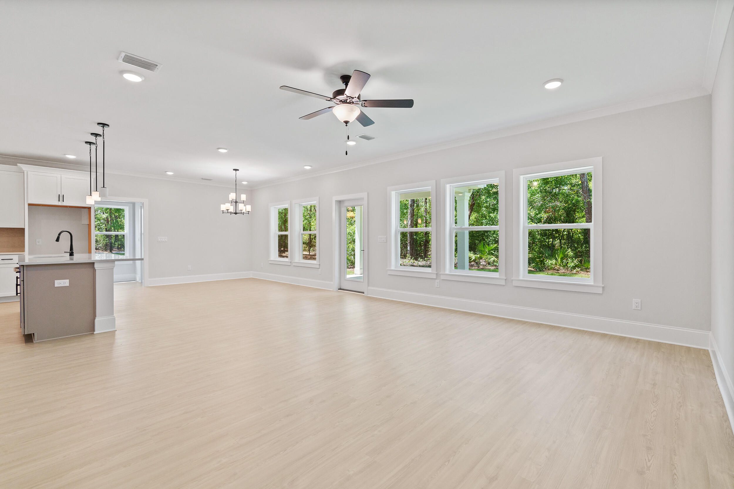 MAGNOLIA BAY ESTATES - Residential