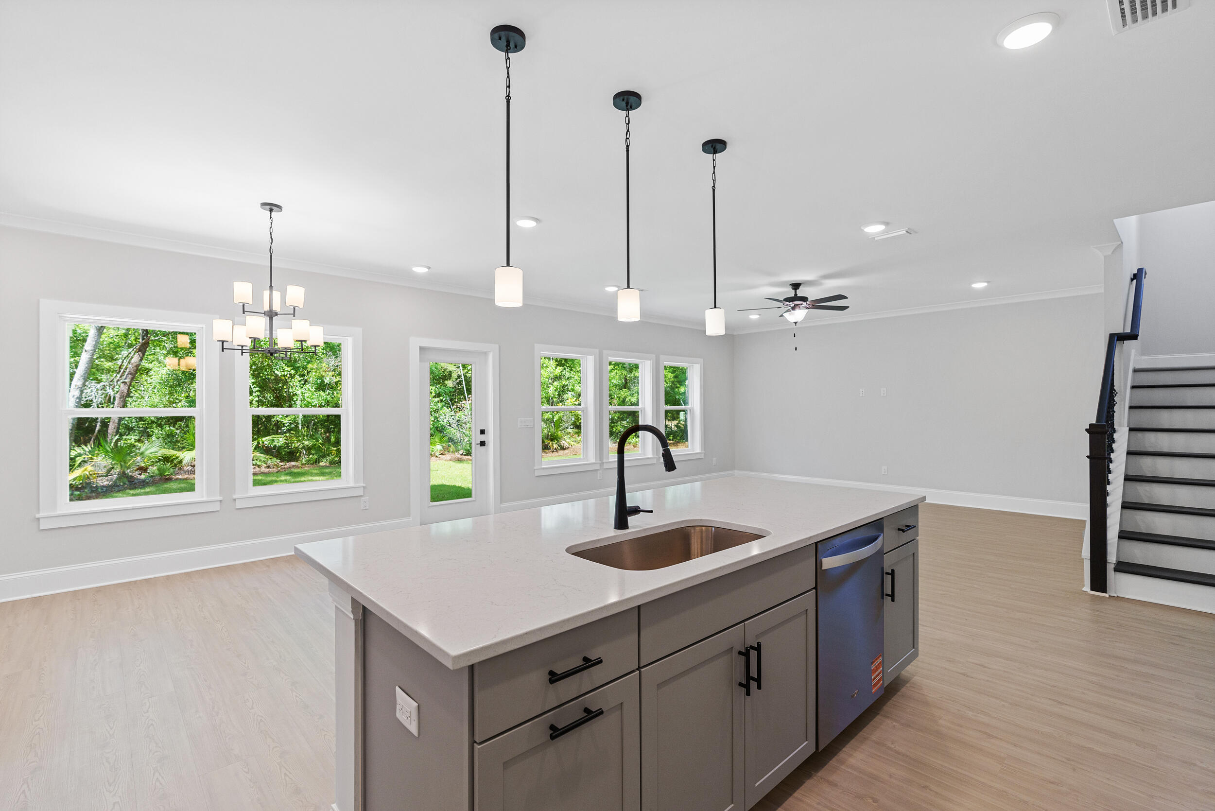 MAGNOLIA BAY ESTATES - Residential