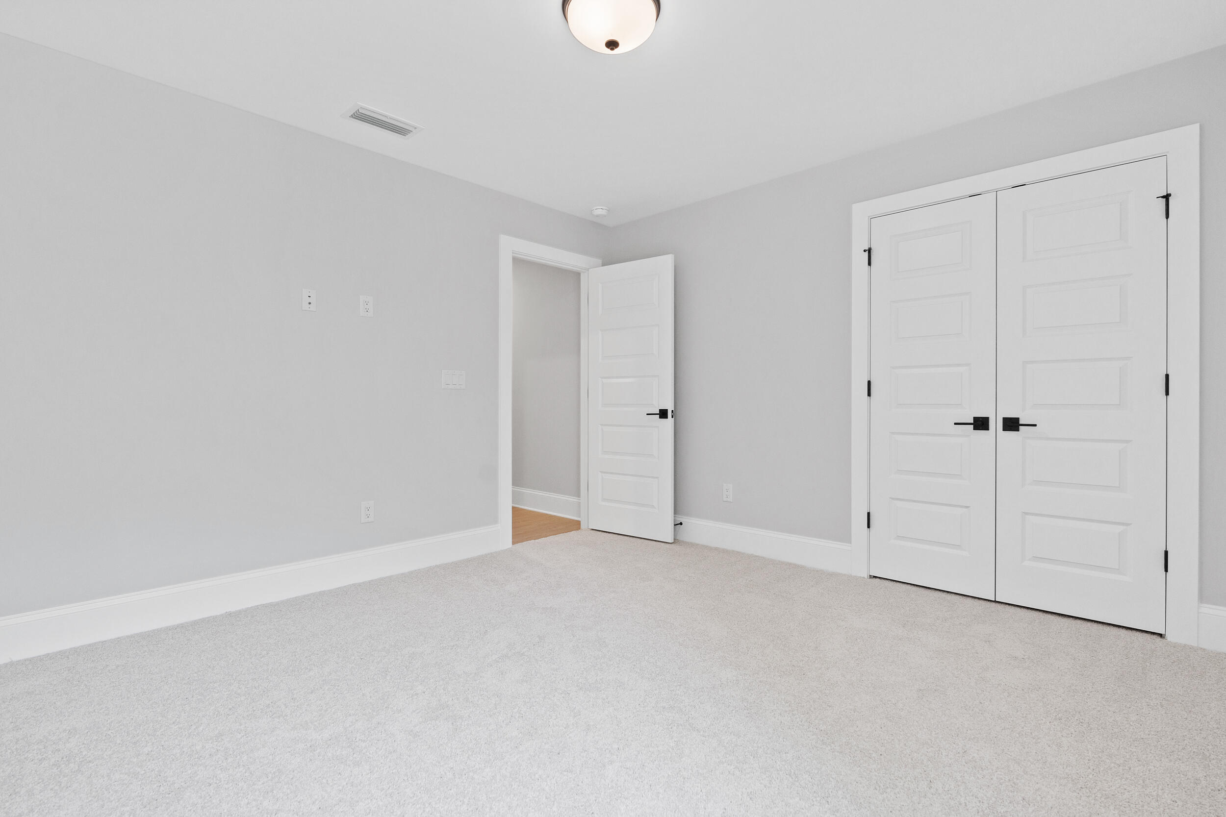 MAGNOLIA BAY ESTATES - Residential