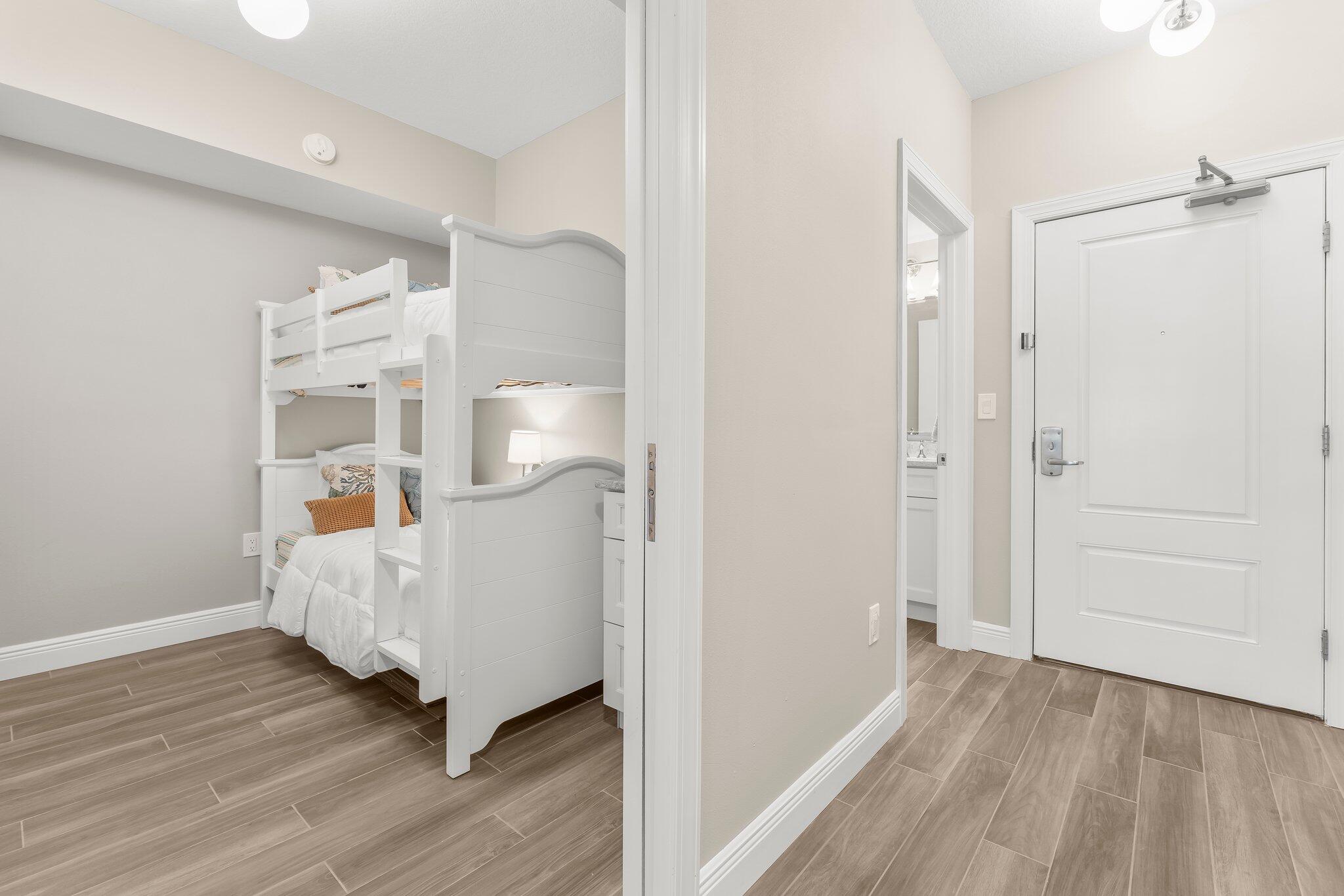 PALAZZO CONDOMINIUM - Residential