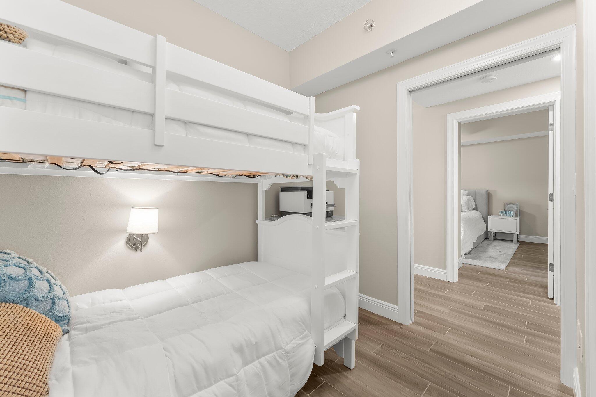 PALAZZO CONDOMINIUM - Residential