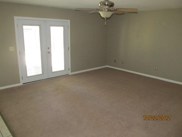 PORT DIXIE - Residential Lease