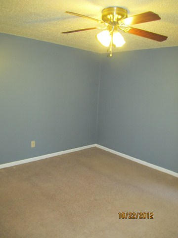 PORT DIXIE - Residential Lease