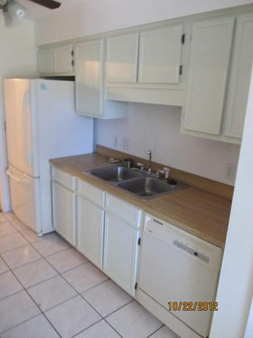 PORT DIXIE - Residential Lease