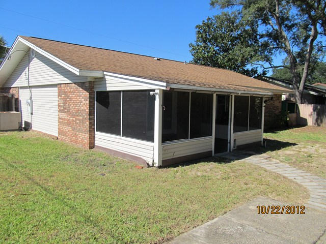 PORT DIXIE - Residential Lease