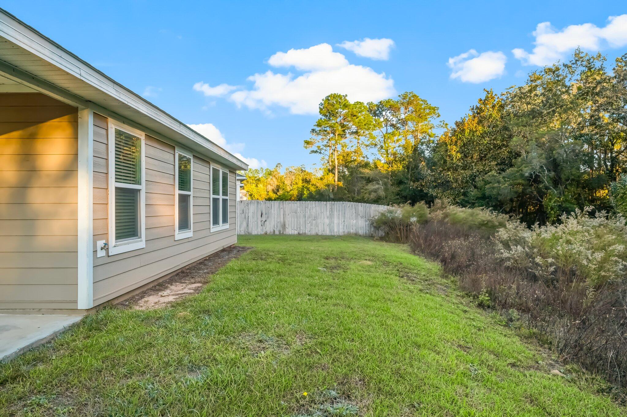 CROSS CREEK - Residential