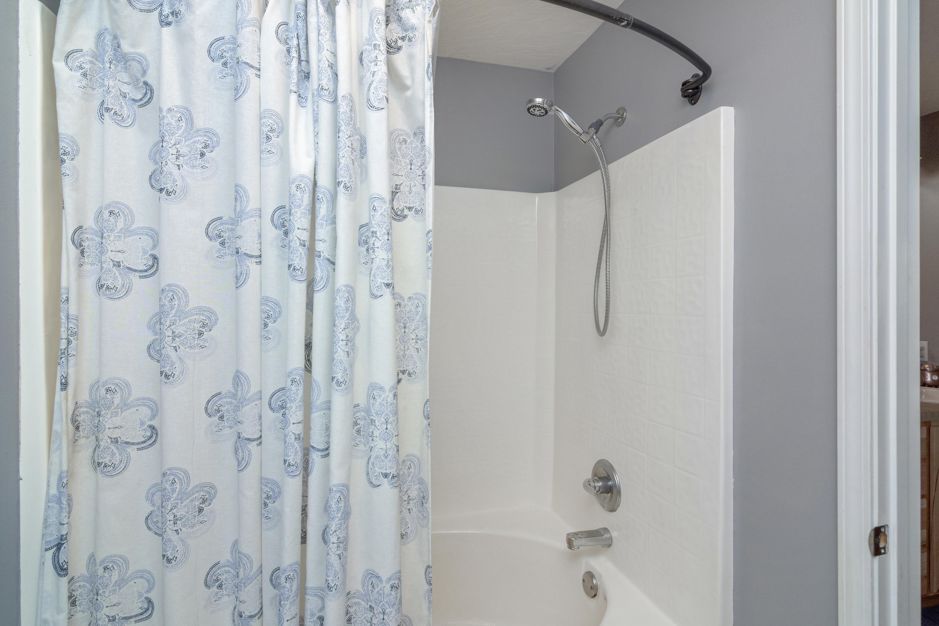 NAVARRE S/D 2ND ADDN - Residential