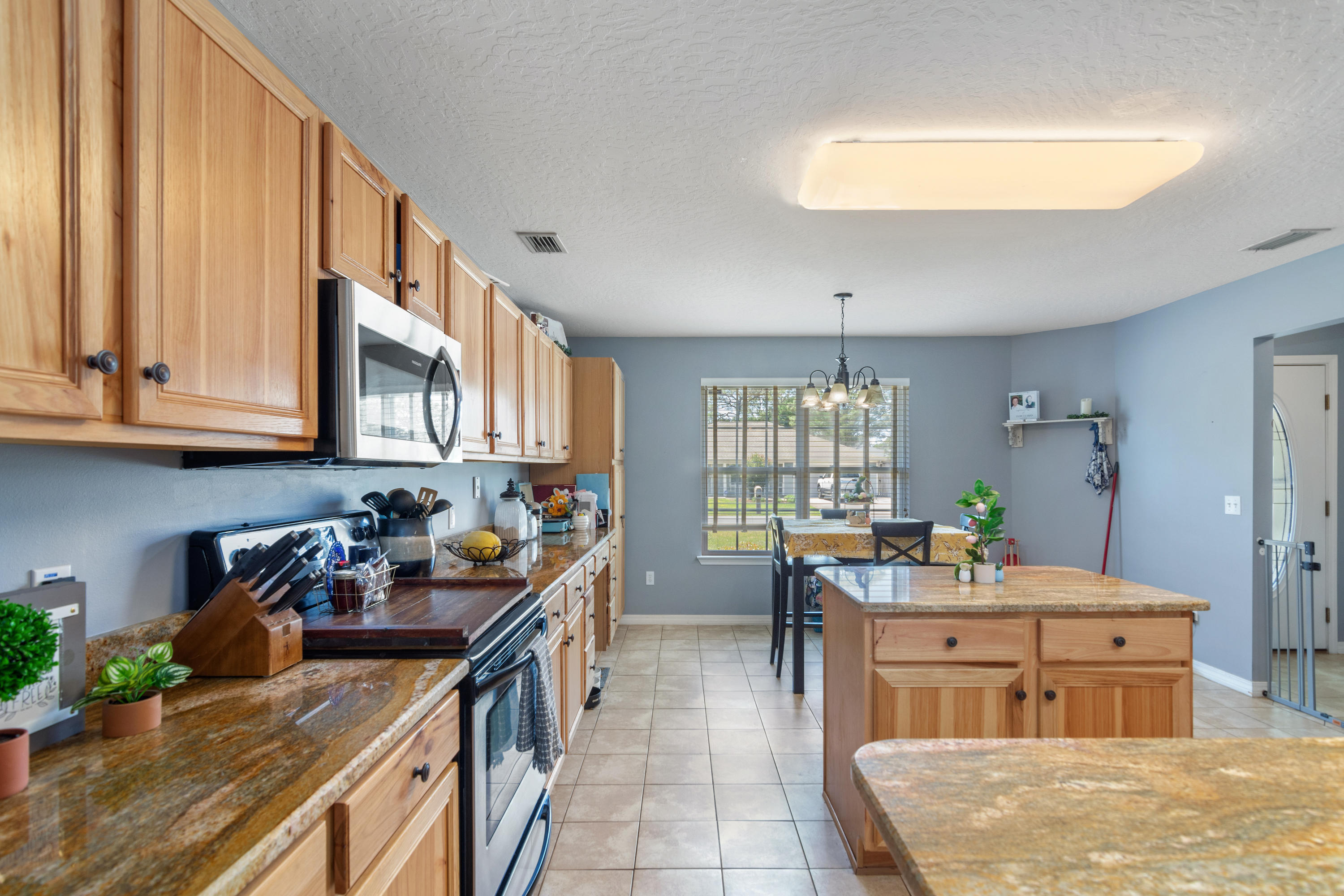 NAVARRE S/D 2ND ADDN - Residential