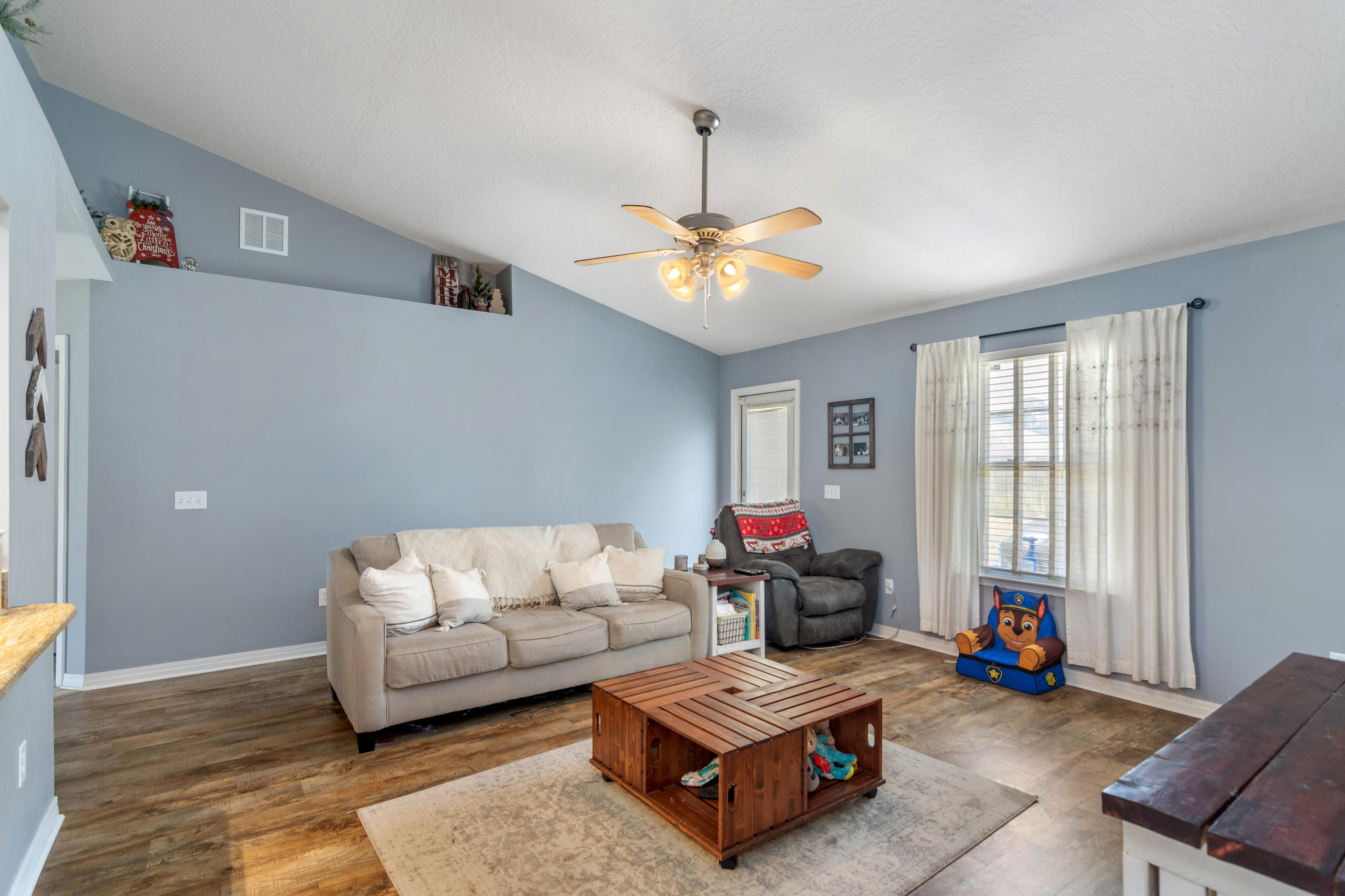 NAVARRE S/D 2ND ADDN - Residential