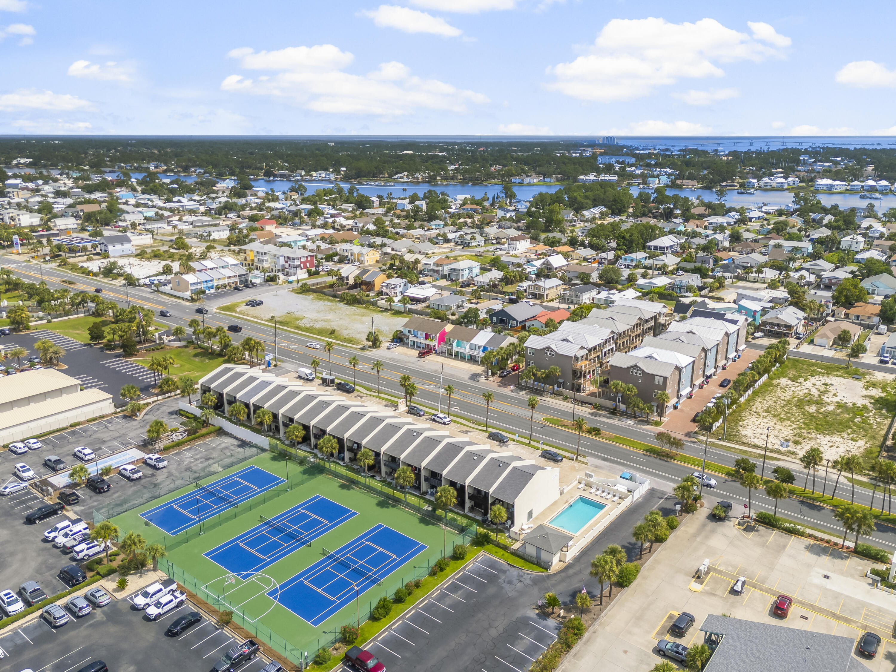Summerplace Townhouses - Residential