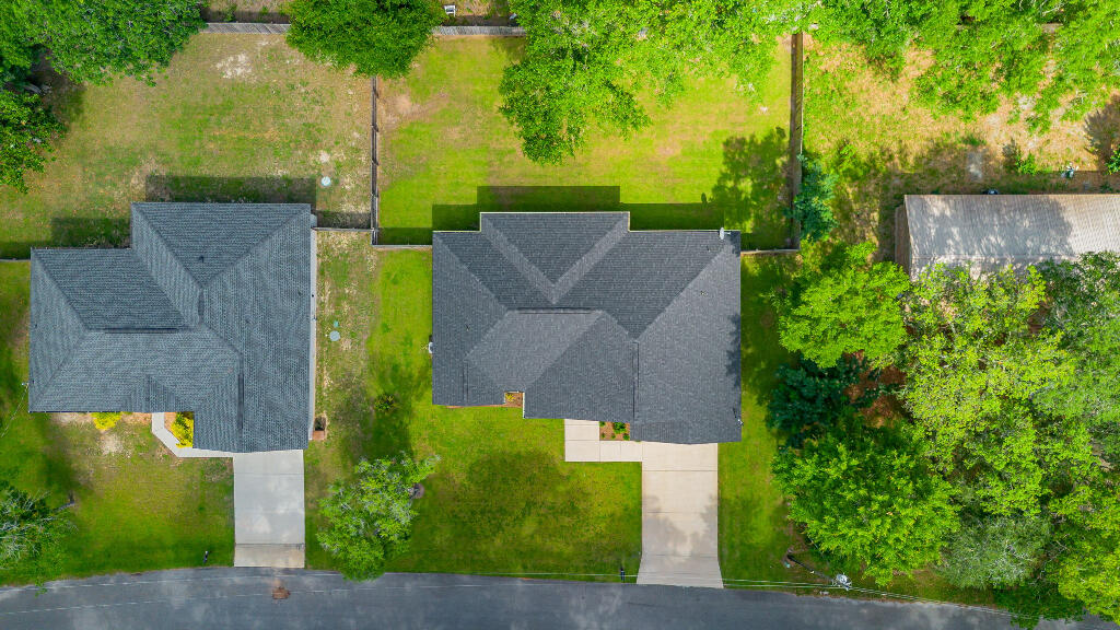 HOLLEY SHORES - Residential