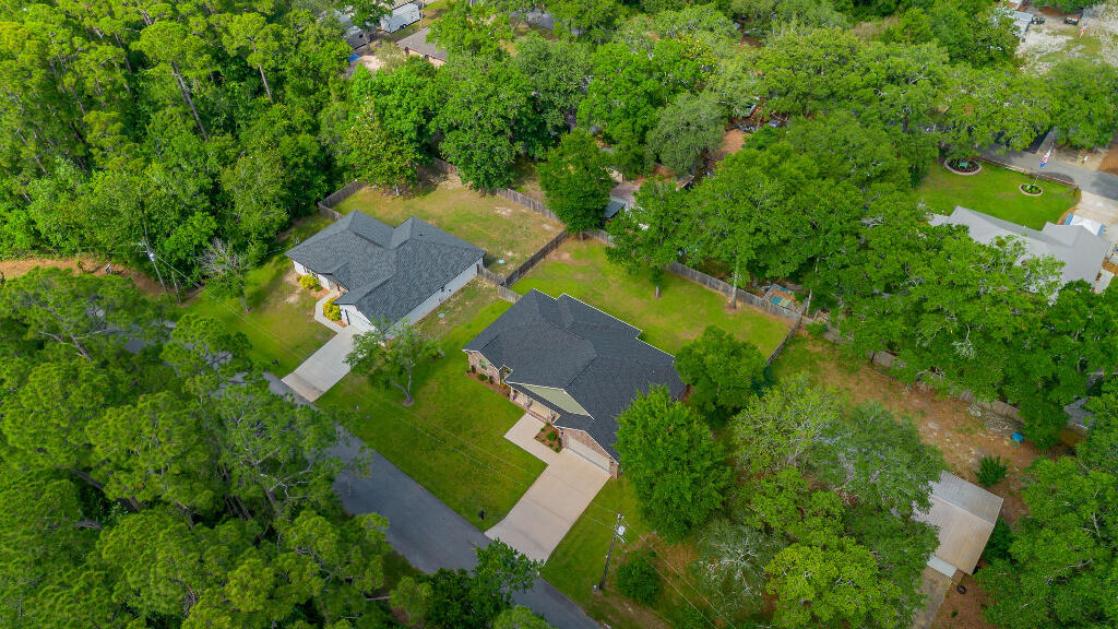HOLLEY SHORES - Residential