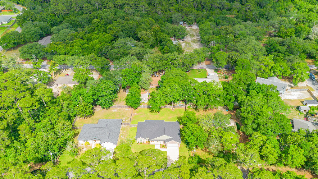 HOLLEY SHORES - Residential