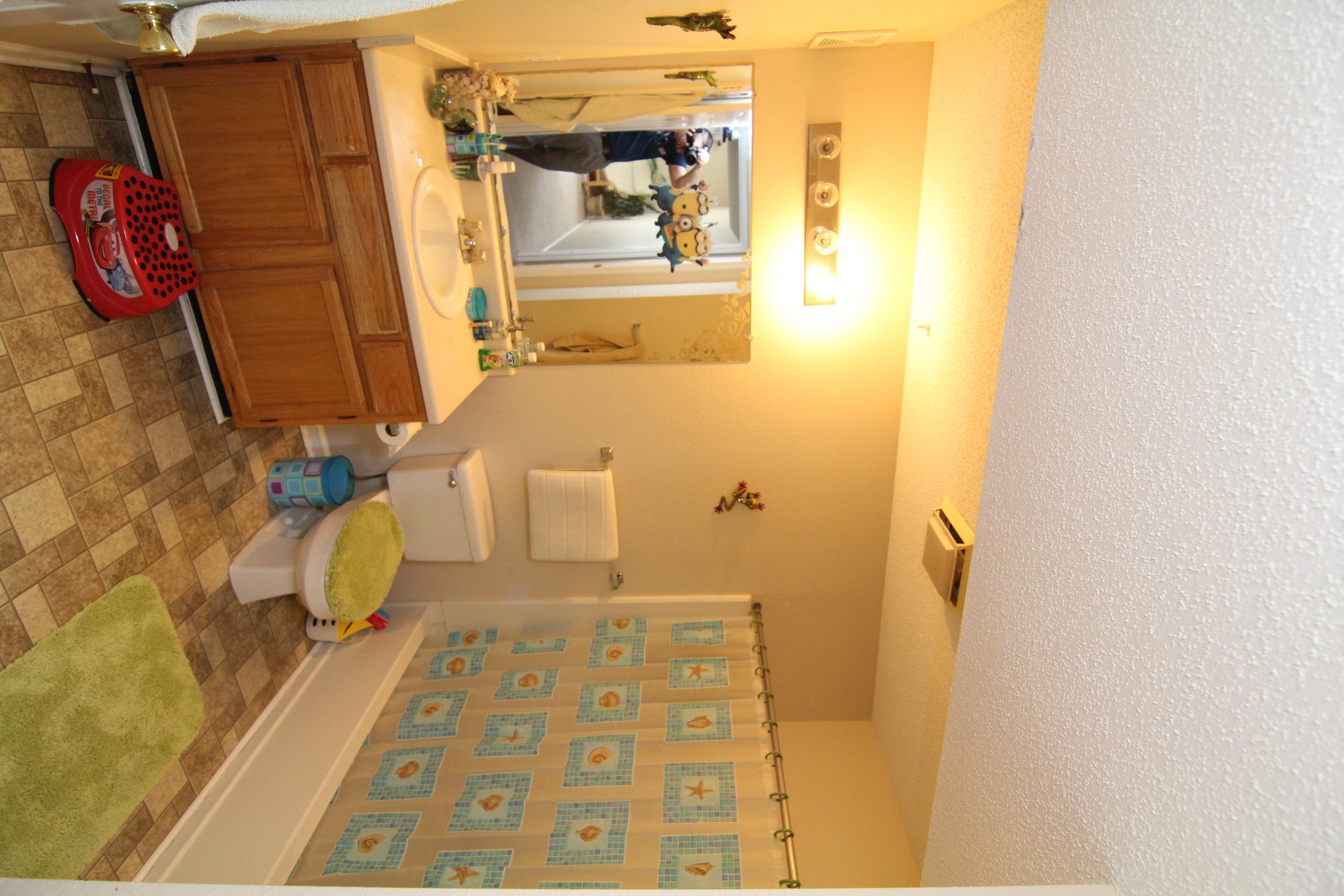 INDIAN LAKE - Residential