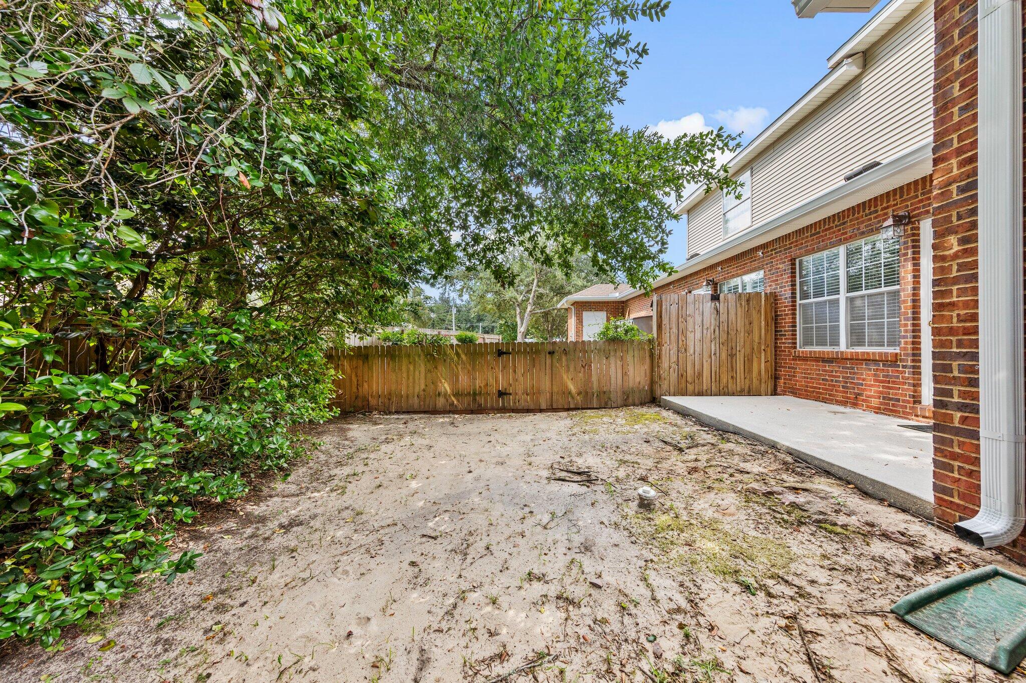 Grand Oak Place - Residential Lease